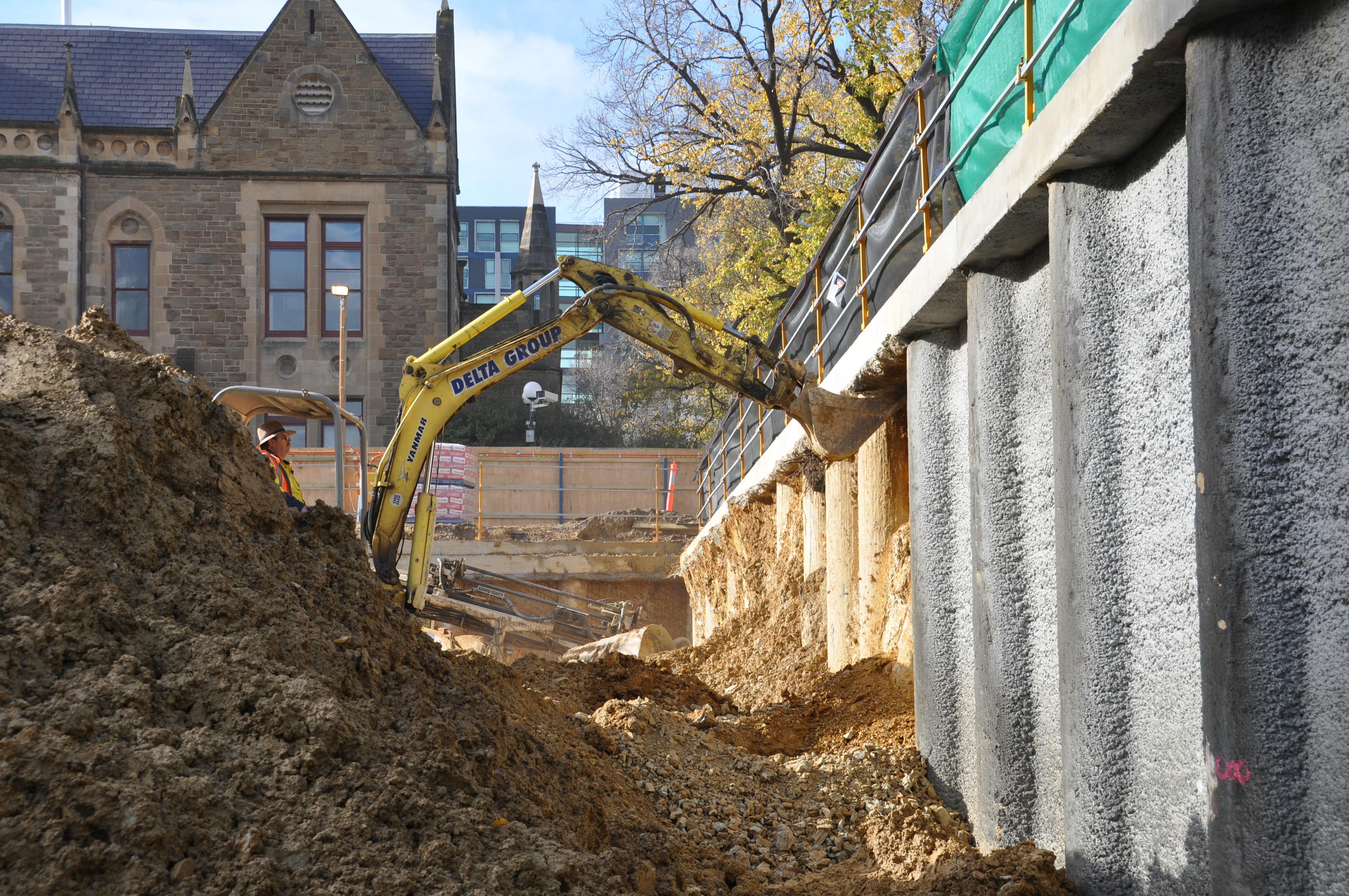 https://archive.abp.unimelb.edu.au/objects/images/Construction/Images/Basement/Detail & footing excavation/DSC_0179.JPG