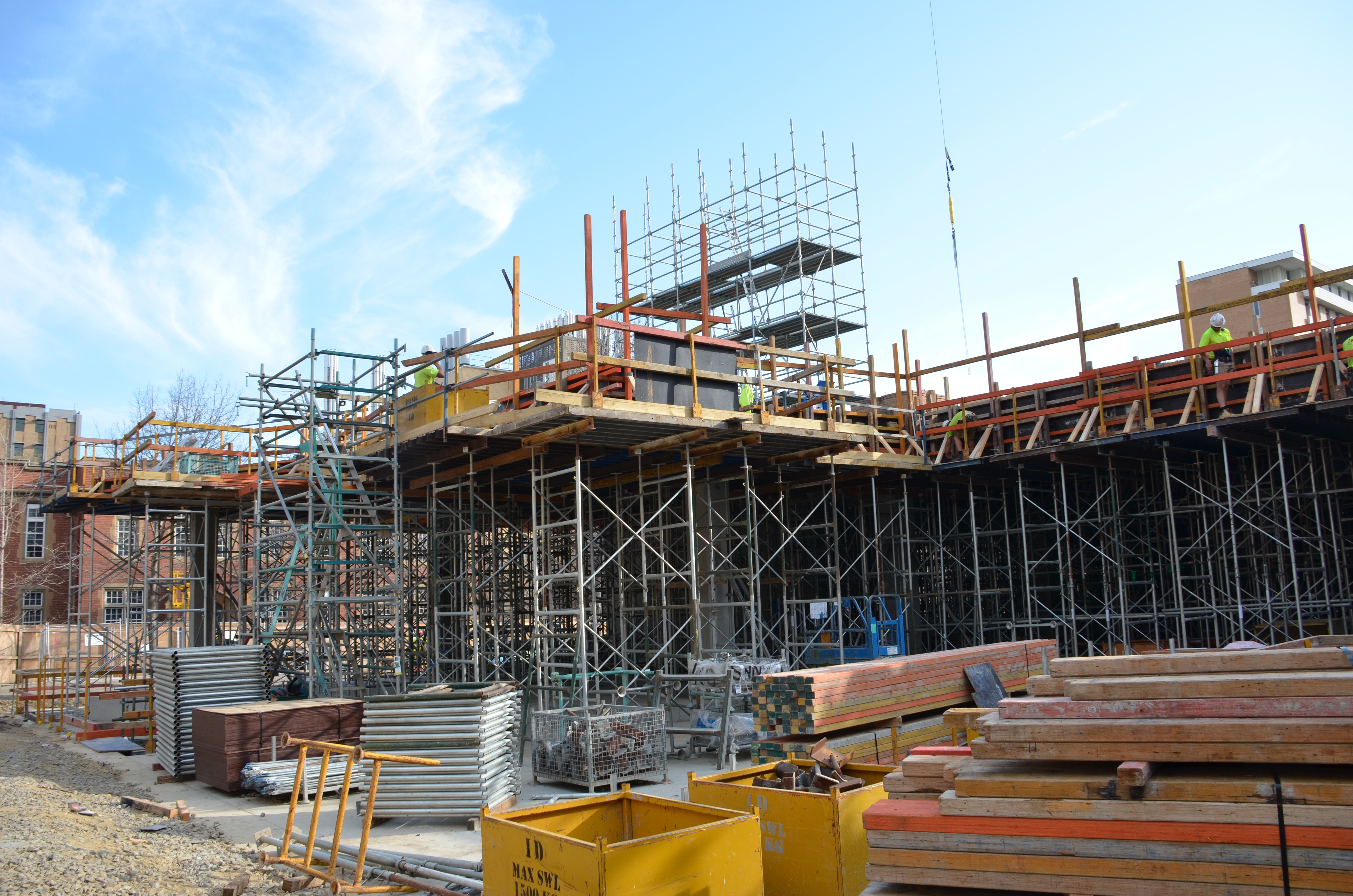 https://archive.abp.unimelb.edu.au/objects/images/Construction/Images/Concrete suspended slabs and beams/Levels 1-5 & formwork/DSC_1664.JPG