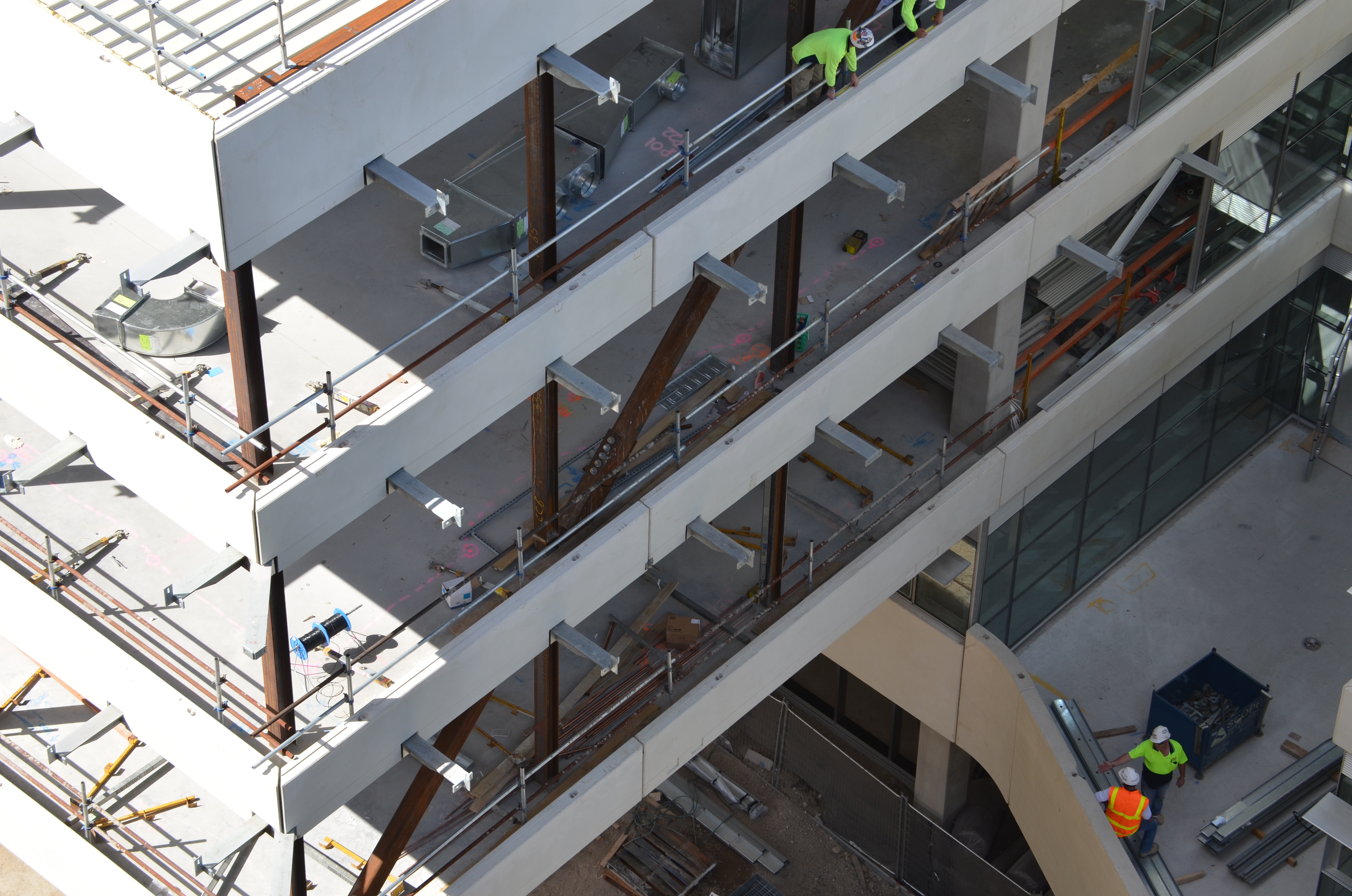 https://archive.abp.unimelb.edu.au/objects/images/Construction/Images/Facades/Precast concrete/To cantilever/DSC_6233.JPG