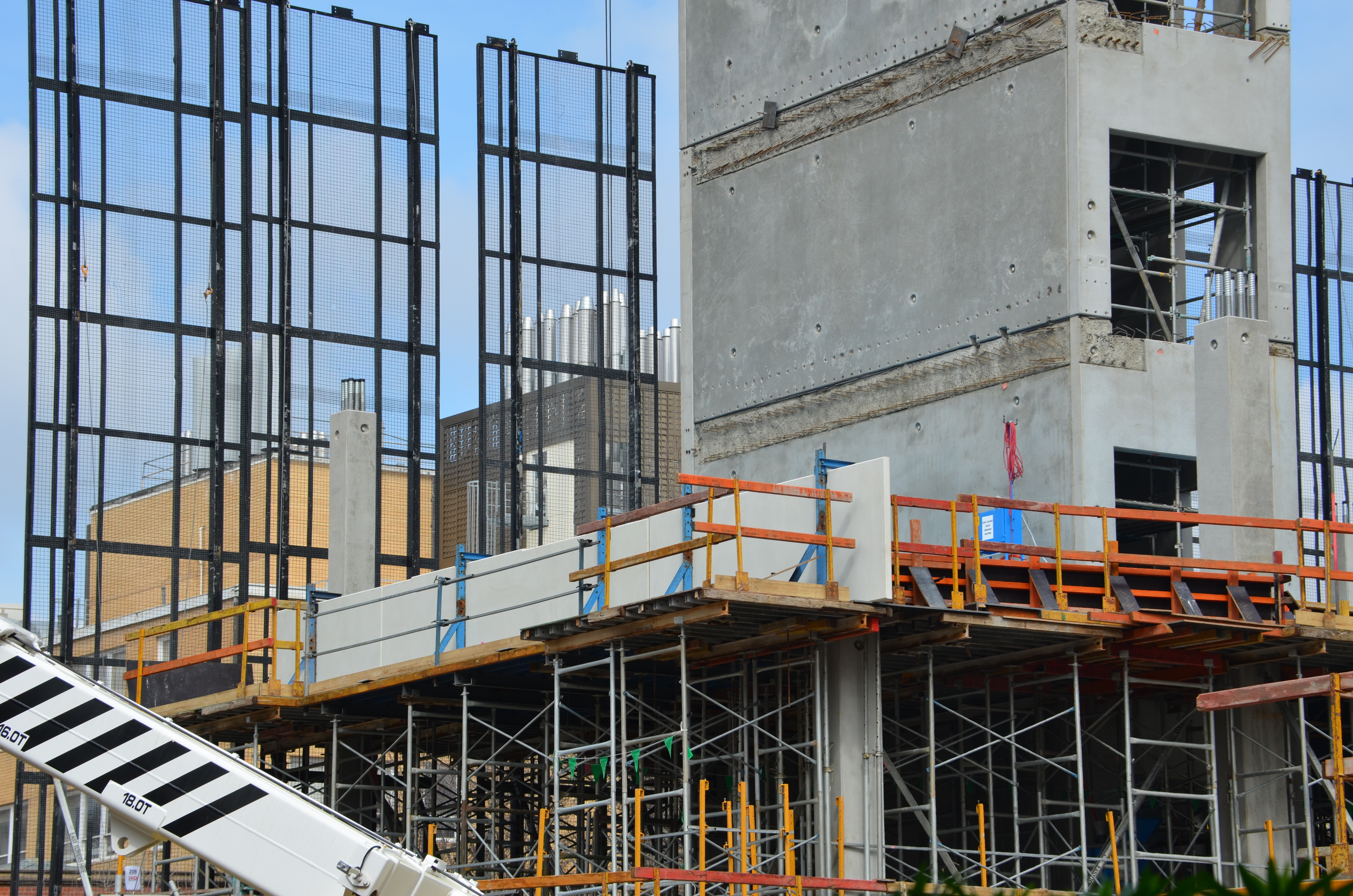 https://archive.abp.unimelb.edu.au/objects/images/Construction/Images/Facades/Precast concrete/Levels 1-5/DSC_2134.JPG https://archive.abp.unimelb.edu.au/objects/images/Construction/Images/Facades/Precast concrete/Levels 1-5/DSC_2134.JPG