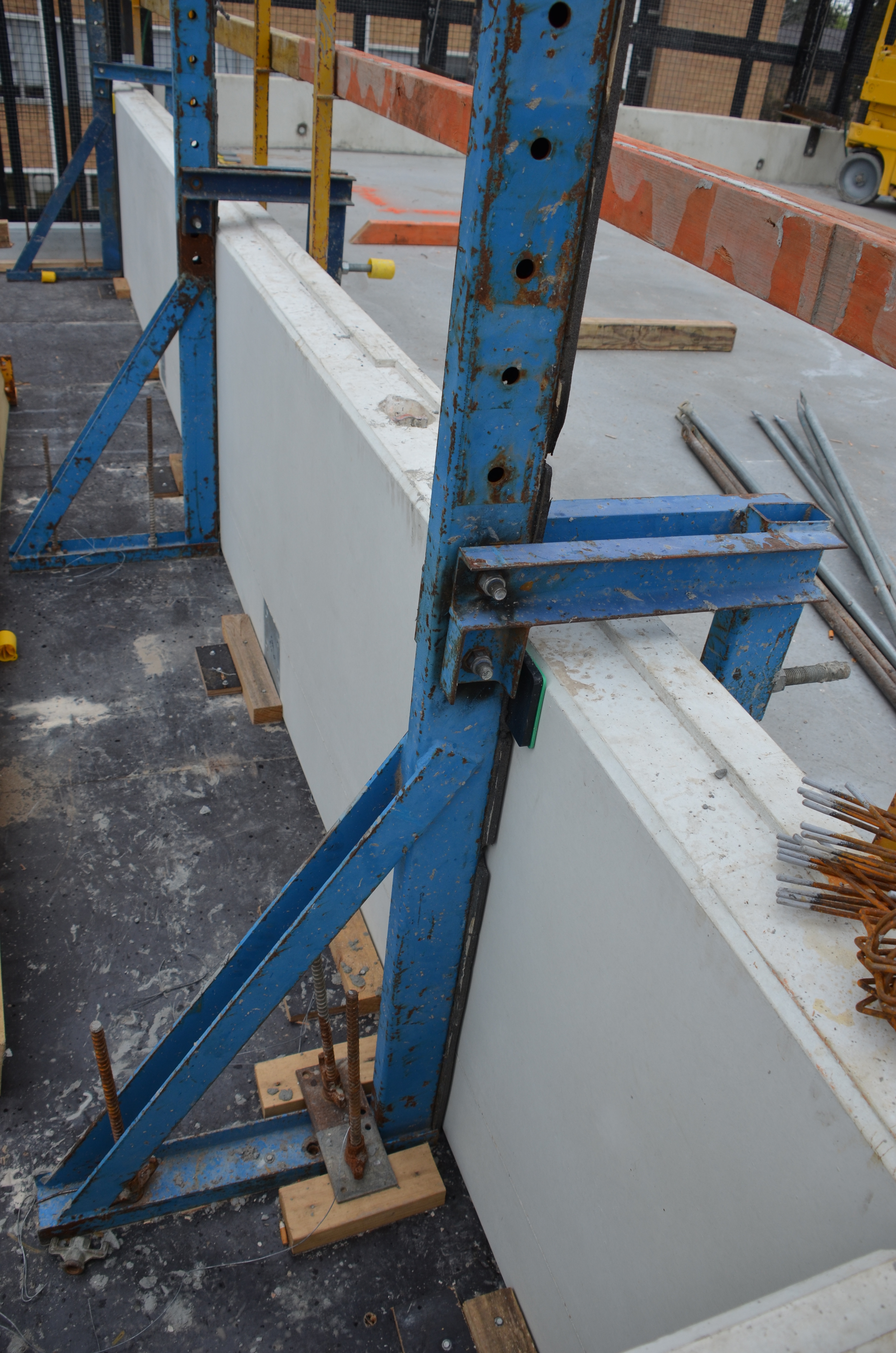 https://archive.abp.unimelb.edu.au/objects/images/Construction/Images/Facades/Precast concrete/Levels 1-5/DSC_2623.JPG https://archive.abp.unimelb.edu.au/objects/images/Construction/Images/Facades/Precast concrete/Levels 1-5/DSC_2623.JPG