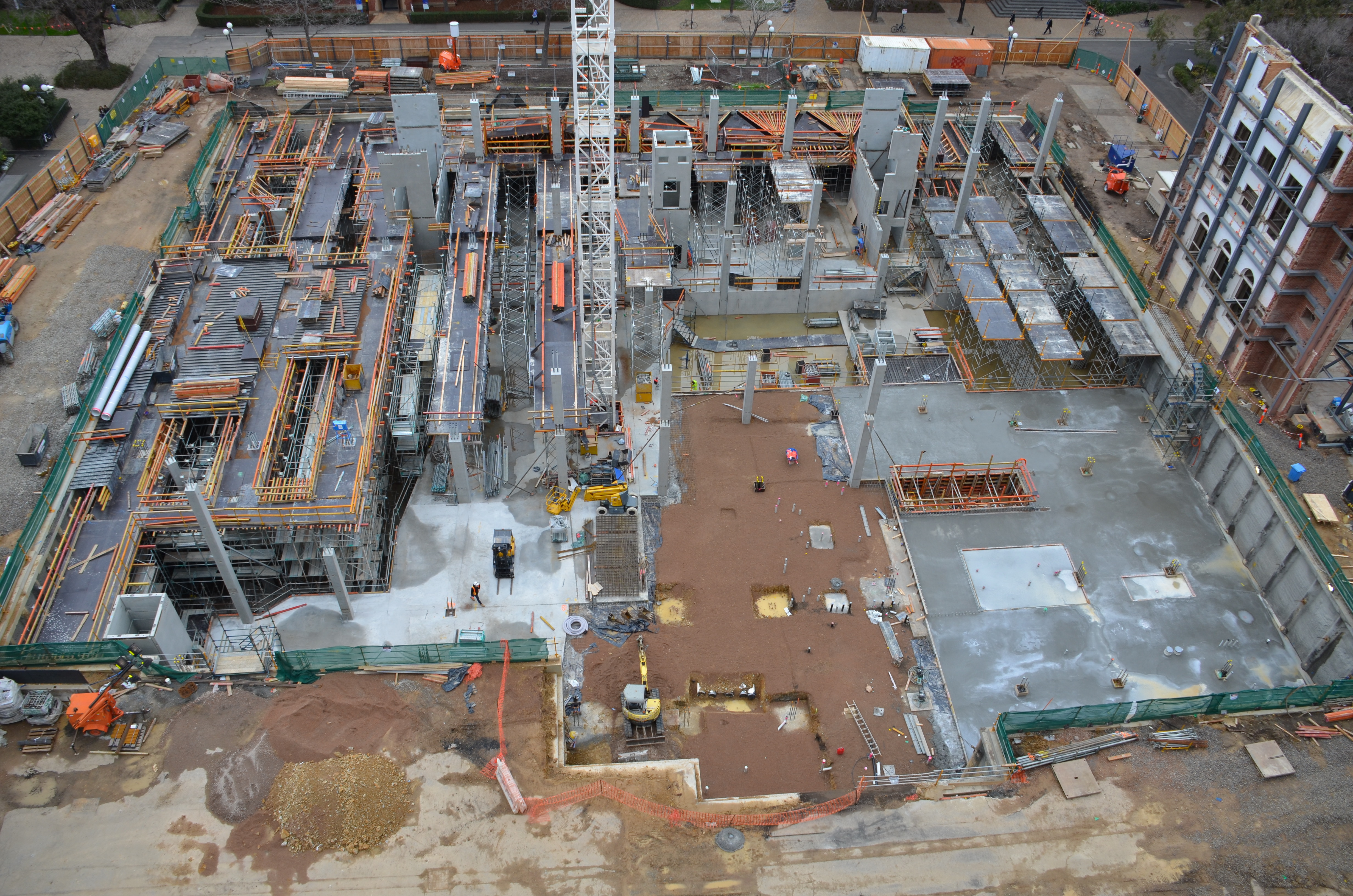 https://archive.abp.unimelb.edu.au/objects/images/Construction/Images/Aerial/DSC_0945.JPG https://archive.abp.unimelb.edu.au/objects/images/Construction/Images/Aerial/DSC_0945.JPG