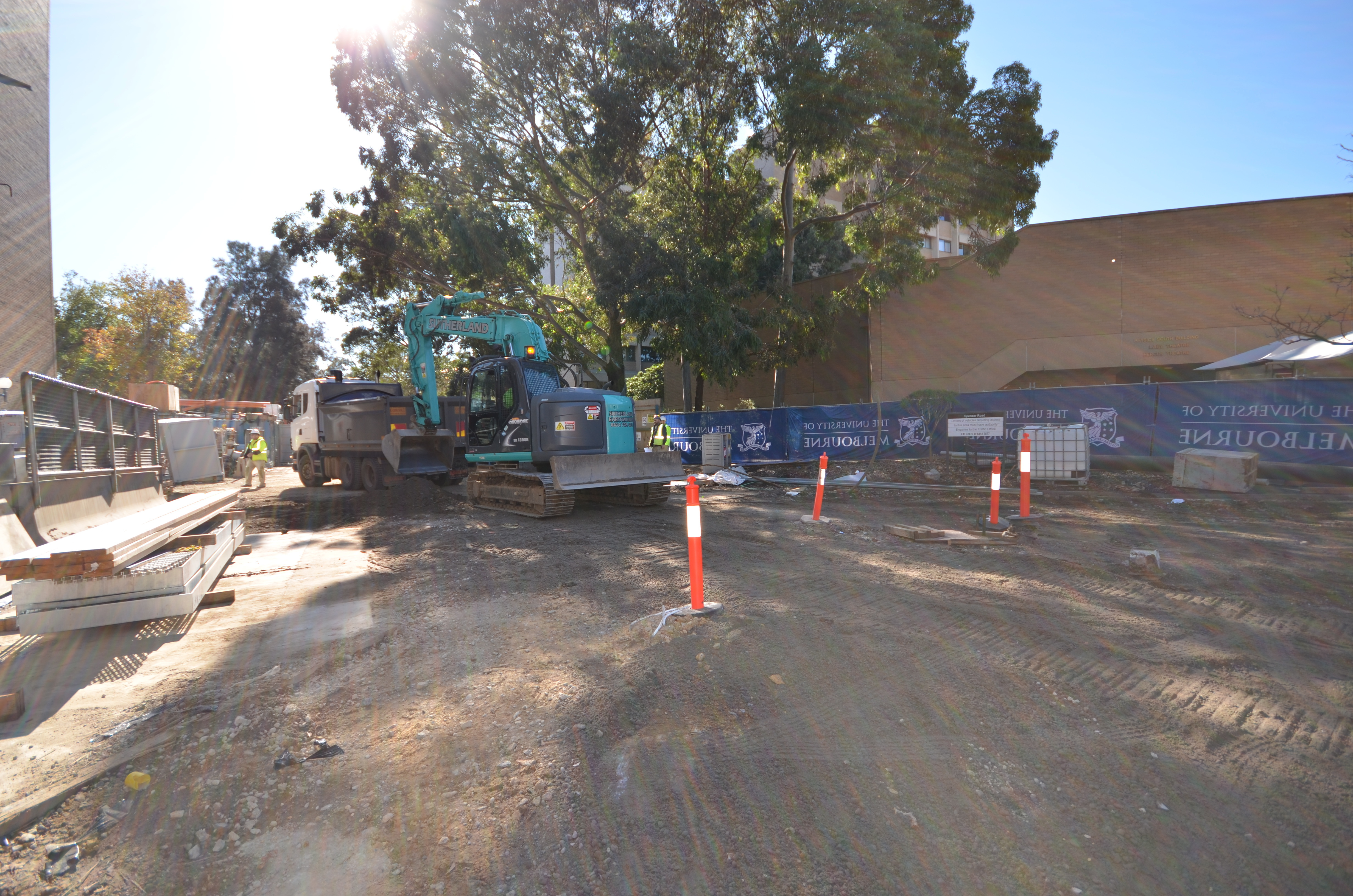 https://archive.abp.unimelb.edu.au/objects/images/Construction/Images/External Works/Groundworks/DSC_7638.JPG https://archive.abp.unimelb.edu.au/objects/images/Construction/Images/External Works/Groundworks/DSC_7638.JPG