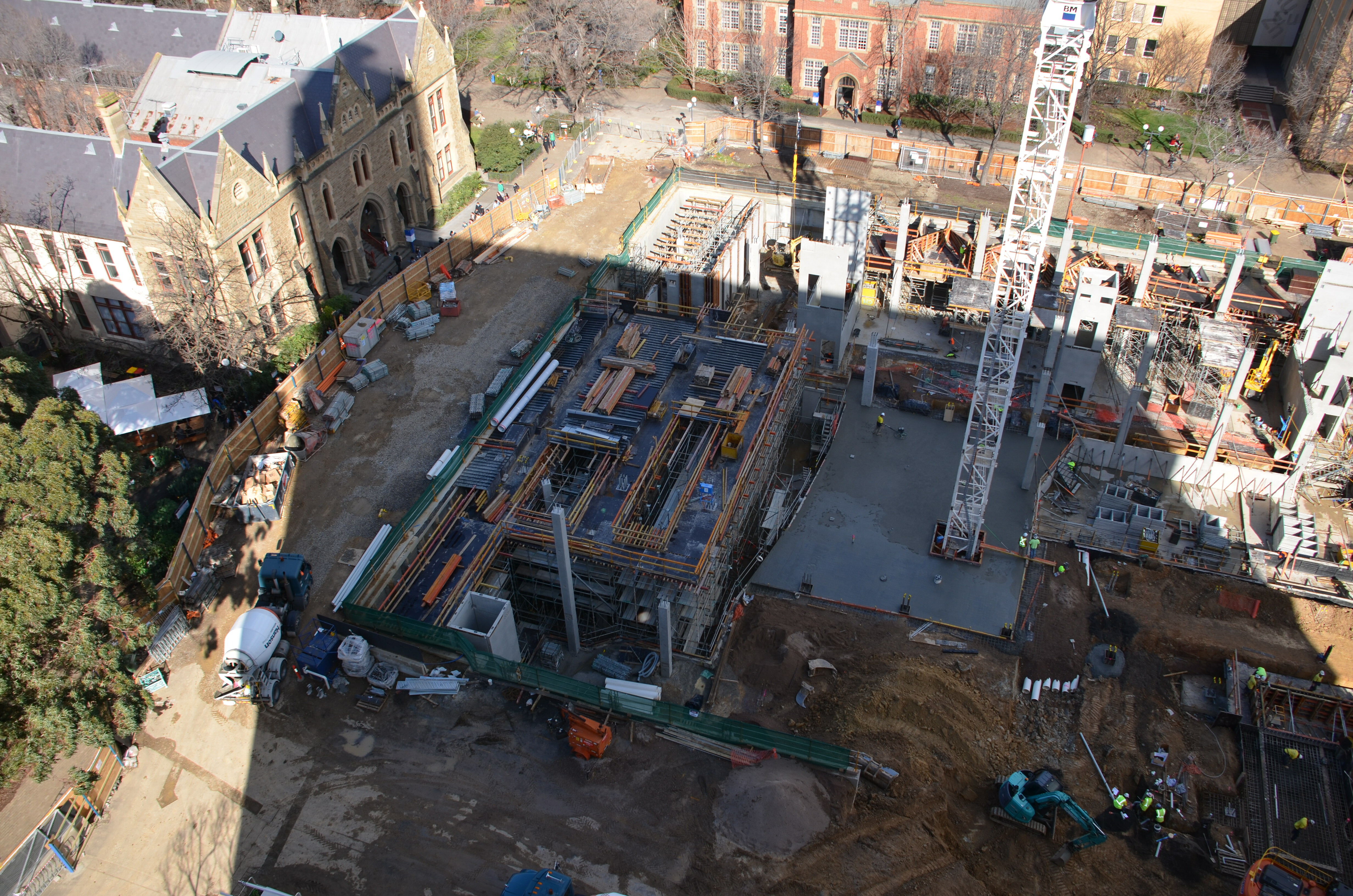 https://archive.abp.unimelb.edu.au/objects/images/Construction/Images/Aerial/DSC_0824.JPG https://archive.abp.unimelb.edu.au/objects/images/Construction/Images/Aerial/DSC_0824.JPG