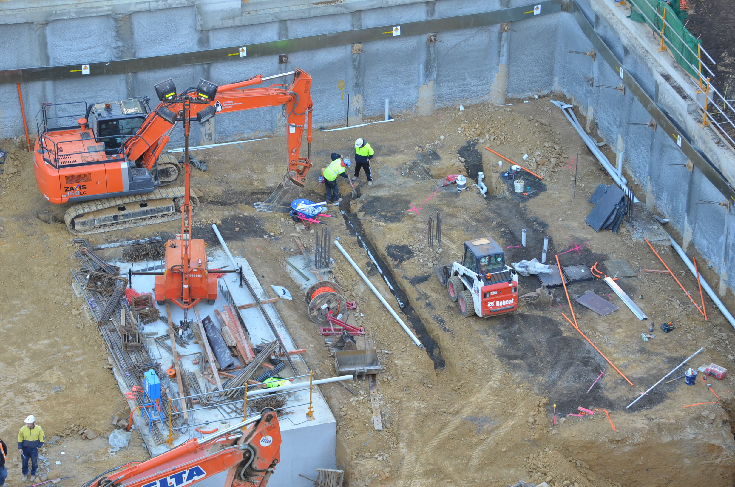 https://archive.abp.unimelb.edu.au/objects/images/Construction/Images/Basement/Pits and drains/DSC_0456.JPG https://archive.abp.unimelb.edu.au/objects/images/Construction/Images/Basement/Pits and drains/DSC_0456.JPG