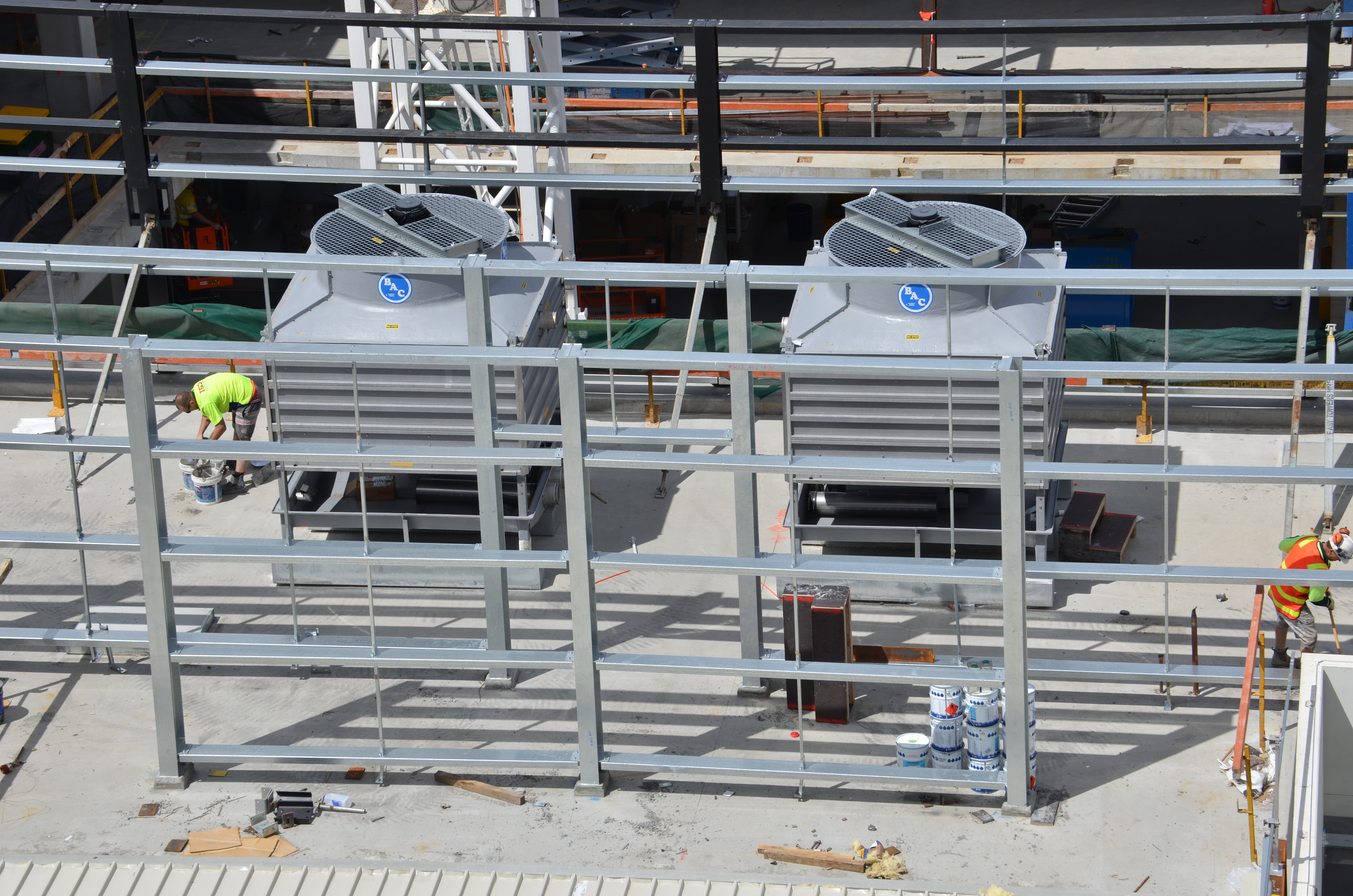 https://archive.abp.unimelb.edu.au/objects/images/Construction/Images/Structural steel/Plantroom roof & claddings/DSC_4925.JPG https://archive.abp.unimelb.edu.au/objects/images/Construction/Images/Structural steel/Plantroom roof & claddings/DSC_4925.JPG