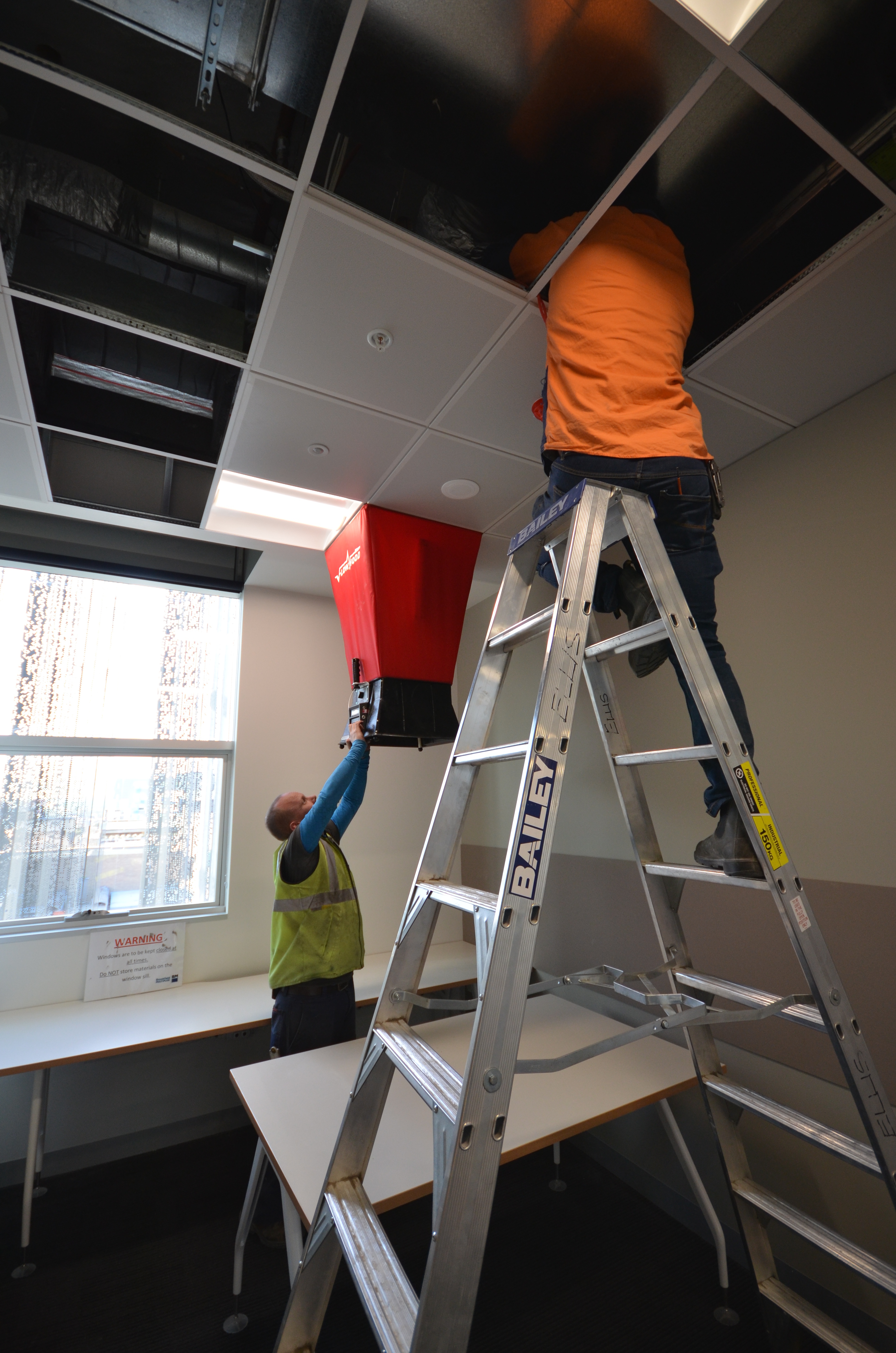 https://archive.abp.unimelb.edu.au/objects/images/Construction/Images/Services/Mechanical/Air flow/DSC_9215.JPG https://archive.abp.unimelb.edu.au/objects/images/Construction/Images/Services/Mechanical/Air flow/DSC_9215.JPG