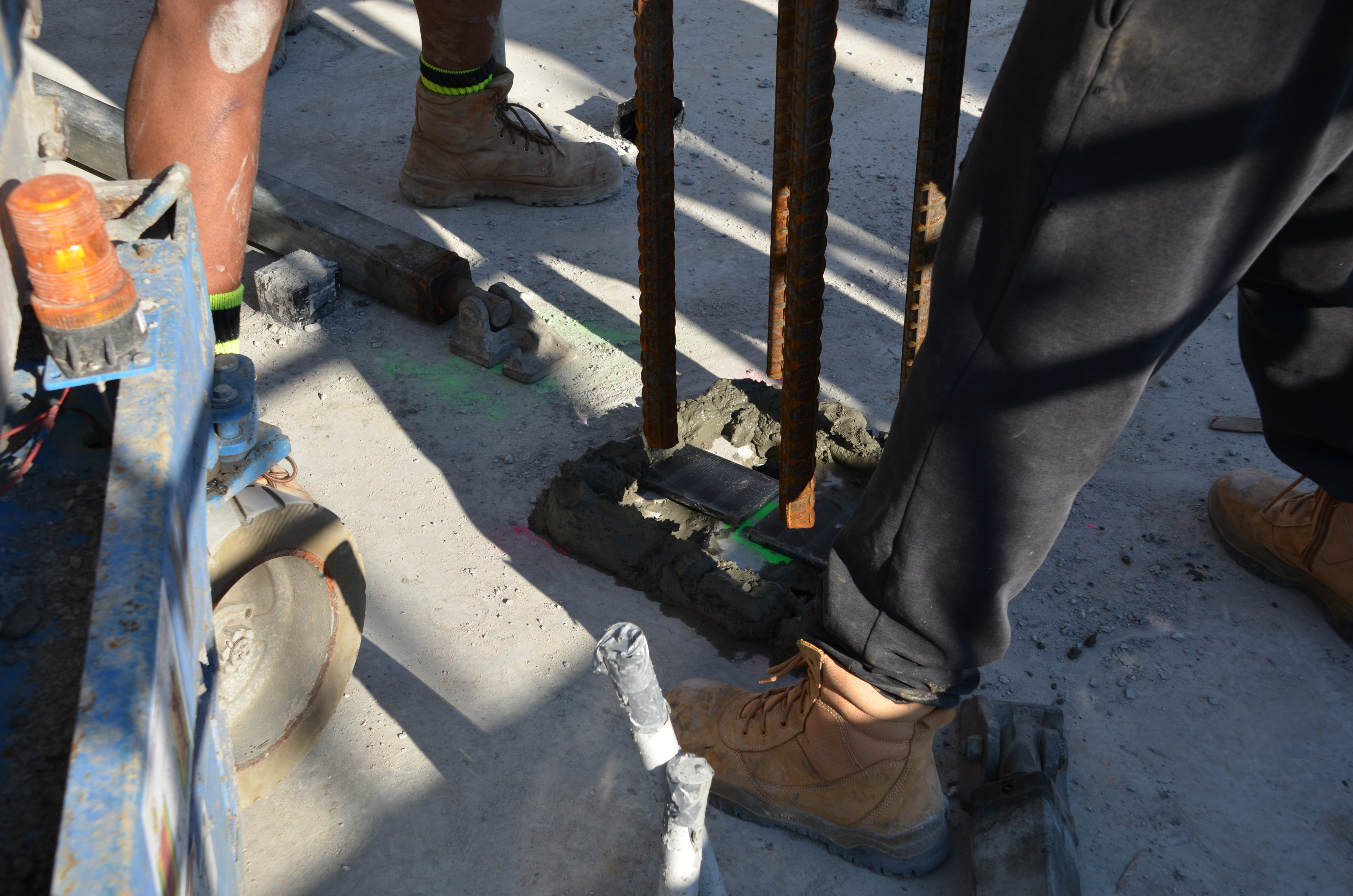 https://archive.abp.unimelb.edu.au/objects/images/Construction/Images/Precast structural concrete walls and columns/Levesl 2-5/DSC_2155.JPG https://archive.abp.unimelb.edu.au/objects/images/Construction/Images/Precast structural concrete walls and columns/Levesl 2-5/DSC_2155.JPG