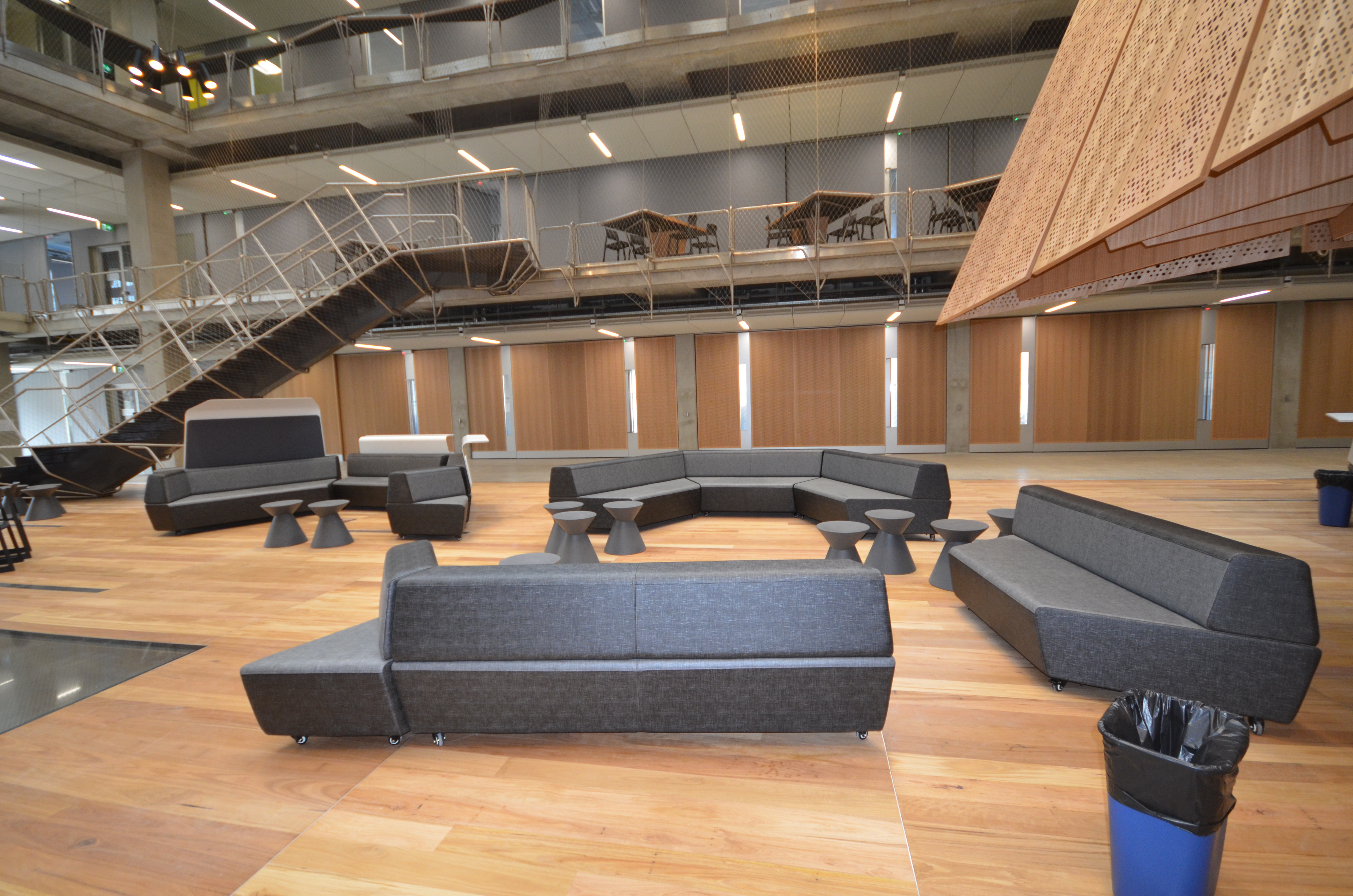 https://archive.abp.unimelb.edu.au/objects/images/Construction/Images/Fitouts/Furniture/DSC_9949.JPG