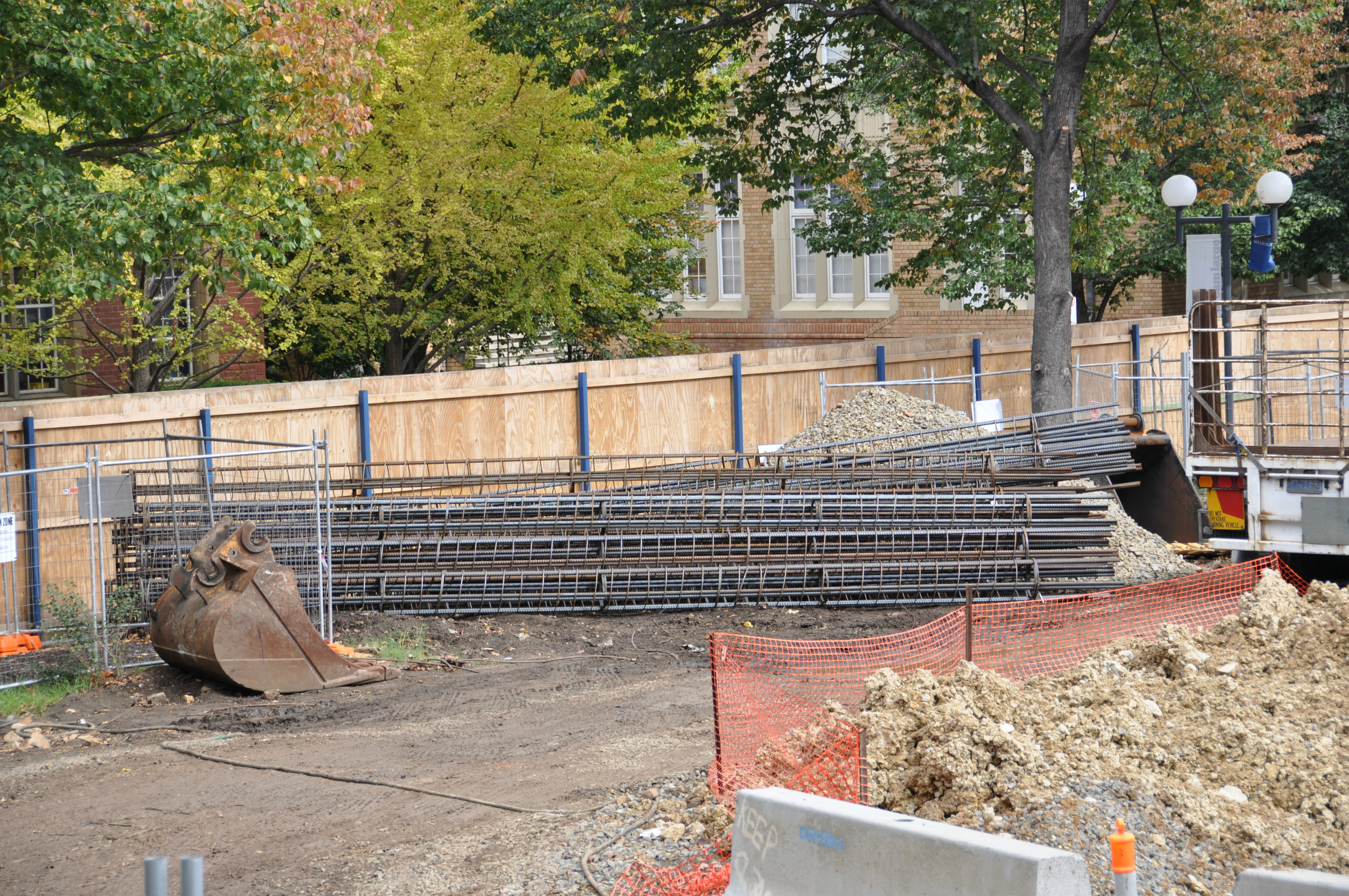 https://archive.abp.unimelb.edu.au/objects/images/Construction/Images/Basement/Bored pier construction/DSC_0055.JPG