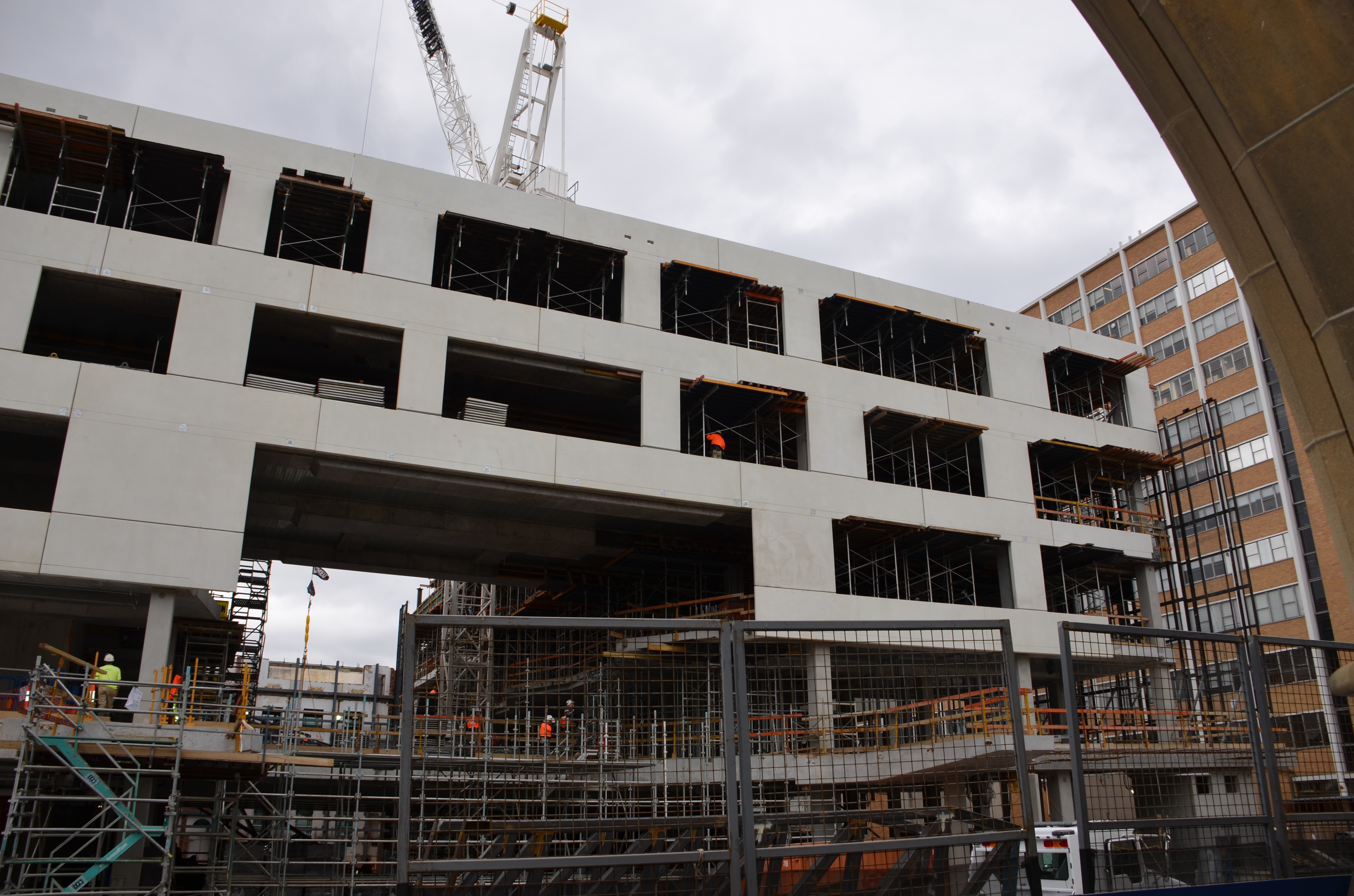https://archive.abp.unimelb.edu.au/objects/images/Construction/Images/Facades/Precast concrete/Levels 1-5/DSC_3491.JPG https://archive.abp.unimelb.edu.au/objects/images/Construction/Images/Facades/Precast concrete/Levels 1-5/DSC_3491.JPG