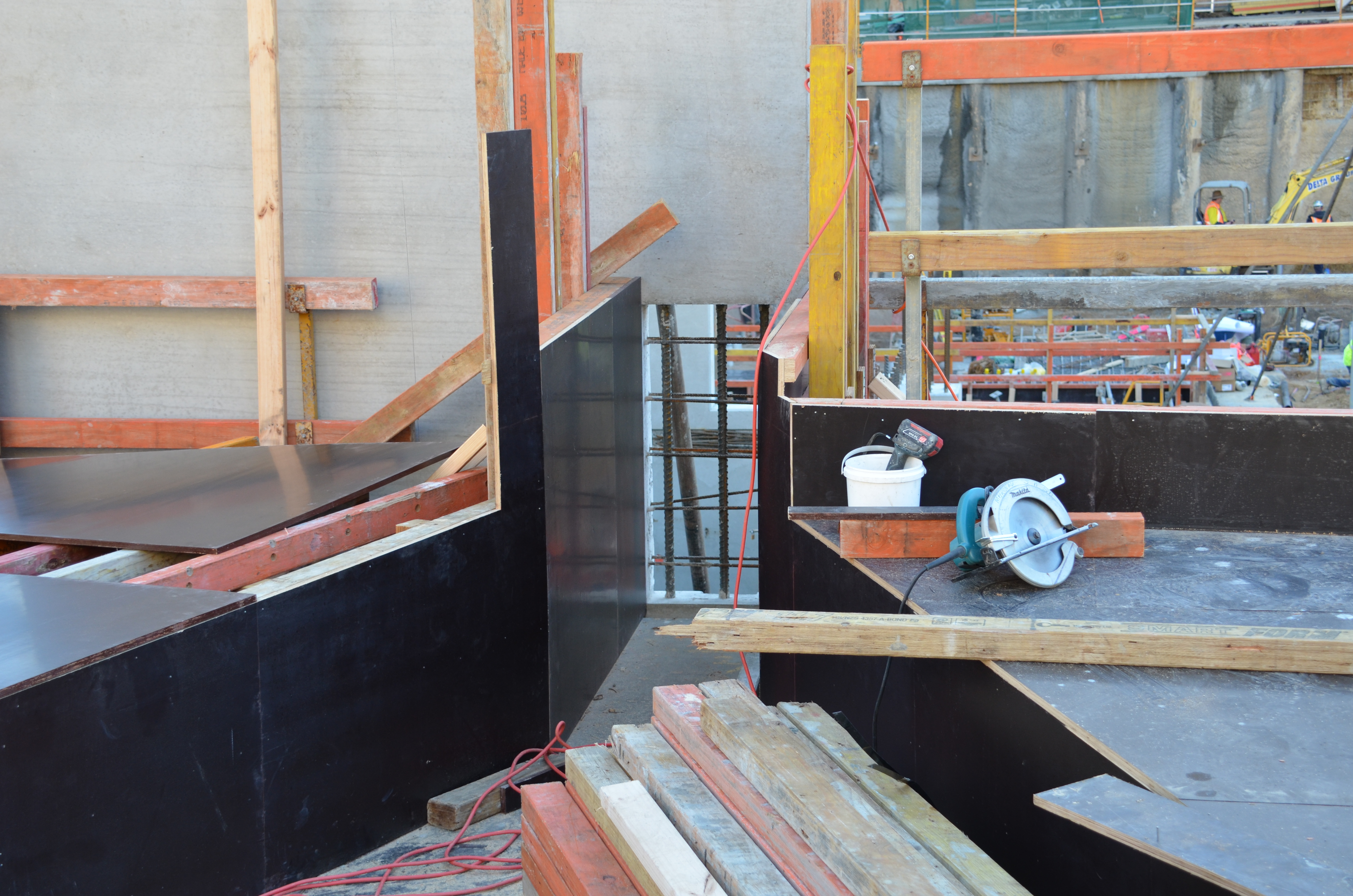 https://archive.abp.unimelb.edu.au/objects/images/Construction/Images/Concrete suspended slabs and beams/Wishbone beams library/DSC_0900.JPG
