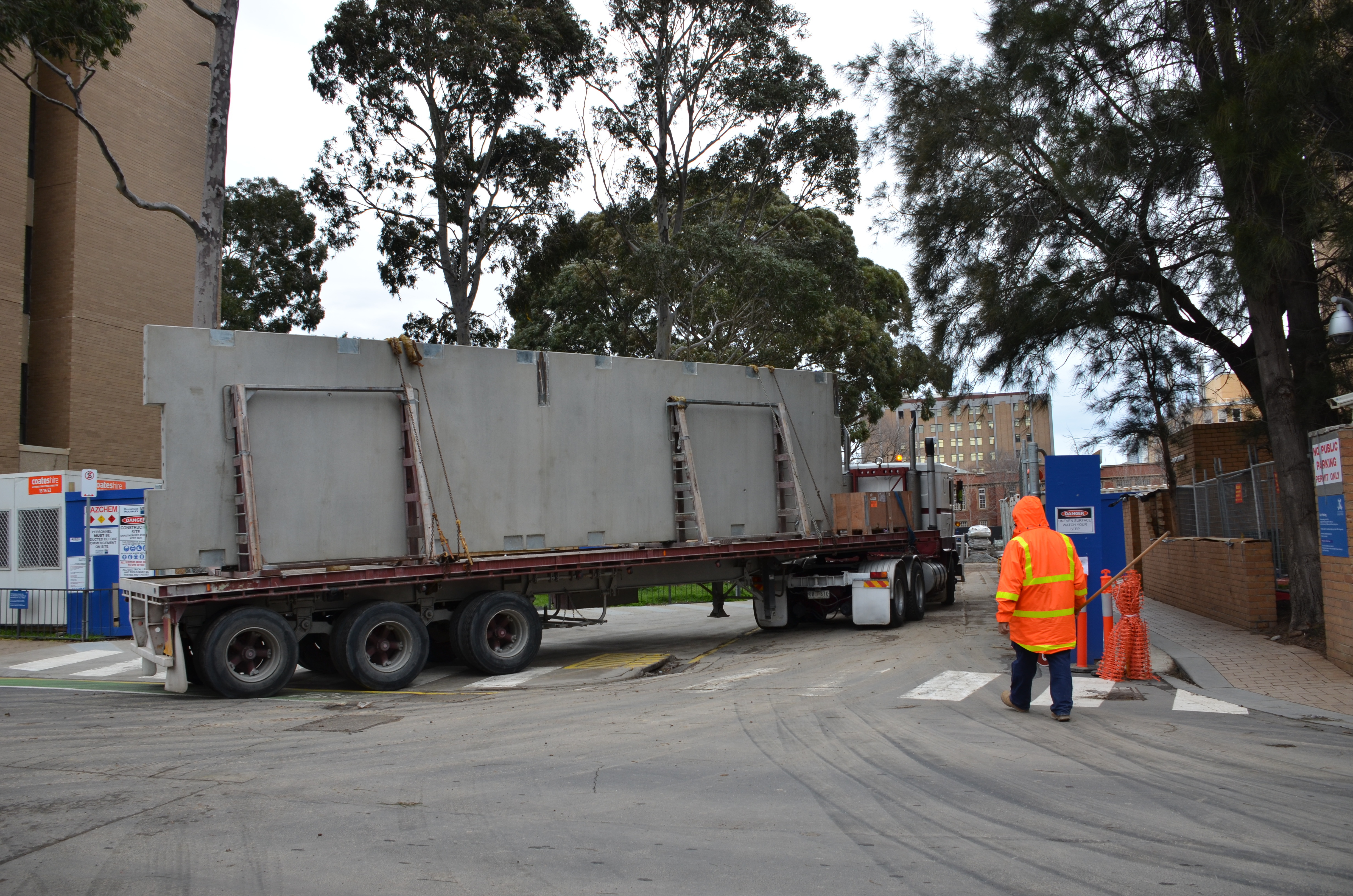 https://archive.abp.unimelb.edu.au/objects/images/Construction/Images/Precast structural concrete walls and columns/Basement/DSC_1066.JPG https://archive.abp.unimelb.edu.au/objects/images/Construction/Images/Precast structural concrete walls and columns/Basement/DSC_1066.JPG