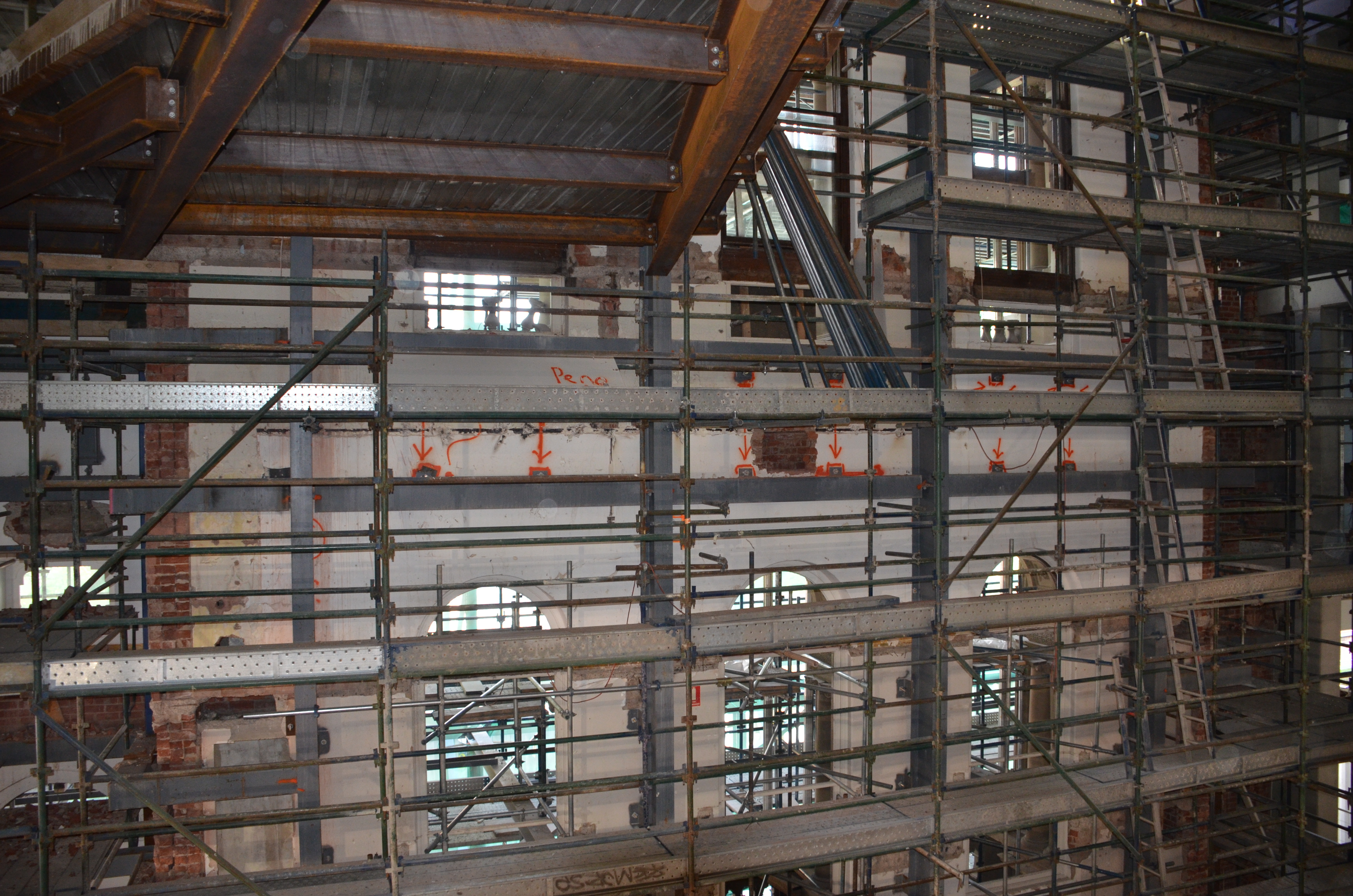 https://archive.abp.unimelb.edu.au/objects/images/Construction/Images/Facades/Joseph Reed/Restoration during BM construction/DSC_6305.JPG https://archive.abp.unimelb.edu.au/objects/images/Construction/Images/Facades/Joseph Reed/Restoration during BM construction/DSC_6305.JPG