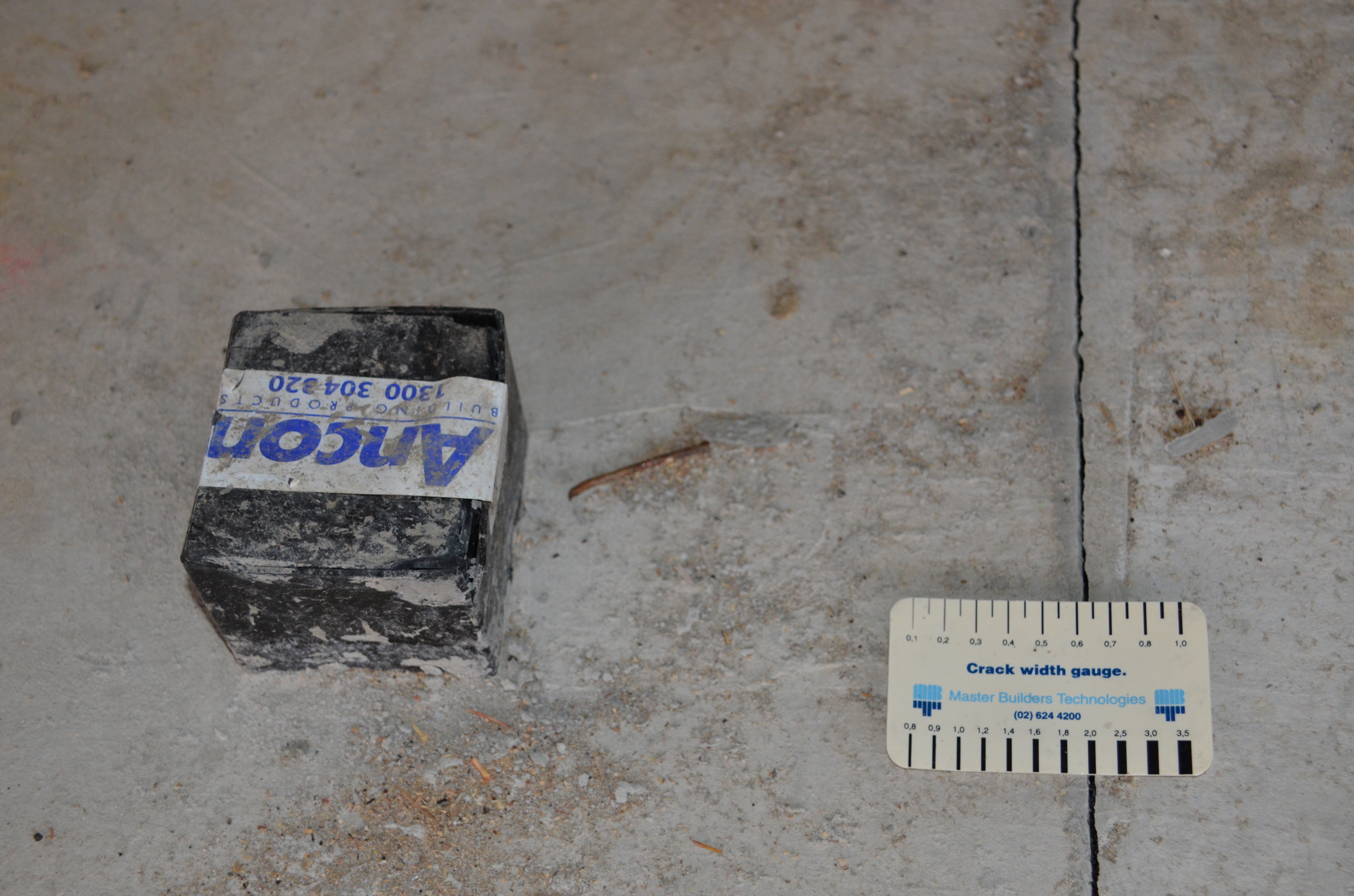 https://archive.abp.unimelb.edu.au/objects/images/Construction/Images/Concrete suspended slabs and beams/Slab movement joints/DSC_2202.JPG