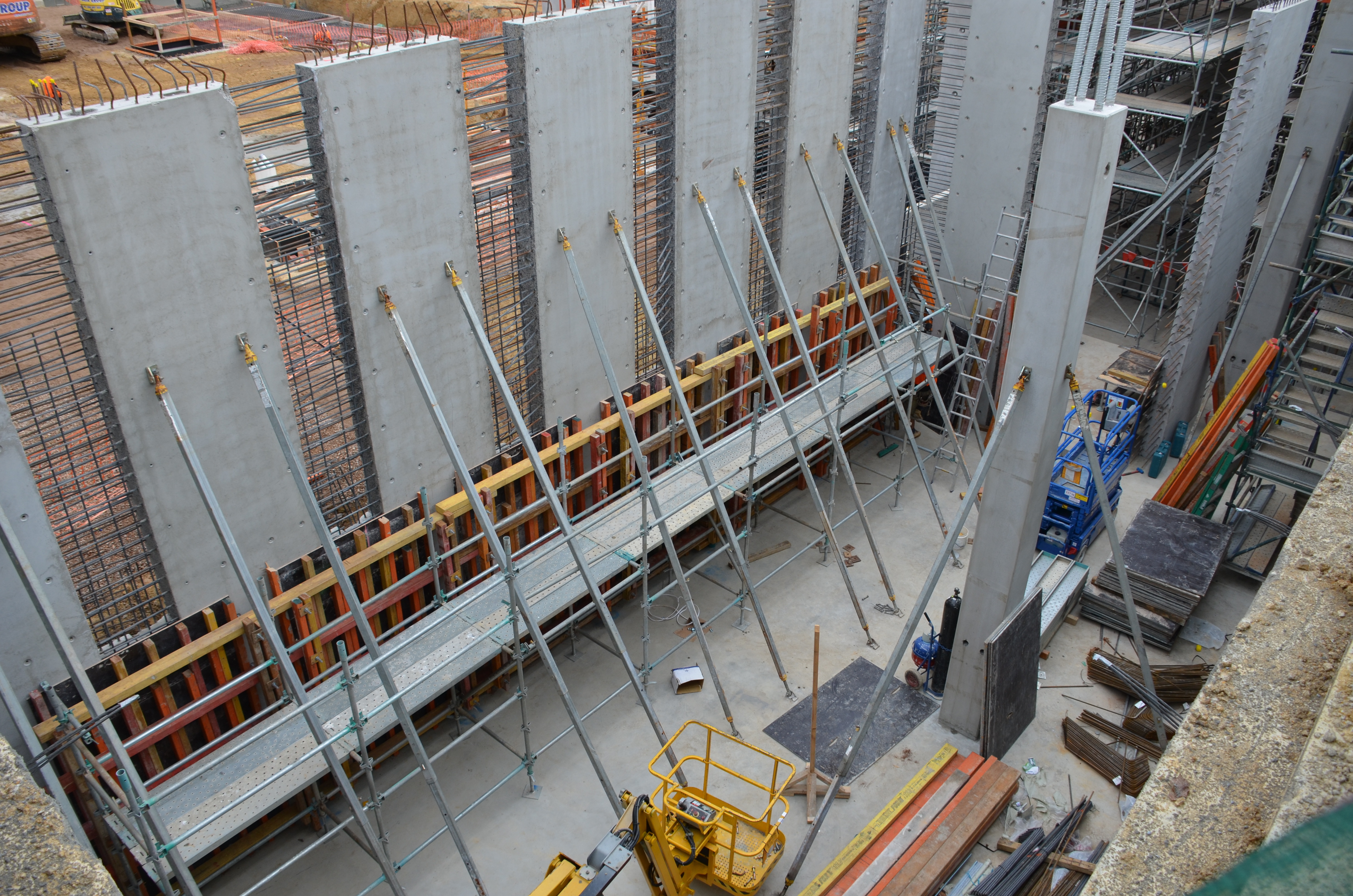 https://archive.abp.unimelb.edu.au/objects/images/Construction/Images/Water storage tank & pump room/DSC_0690.JPG
