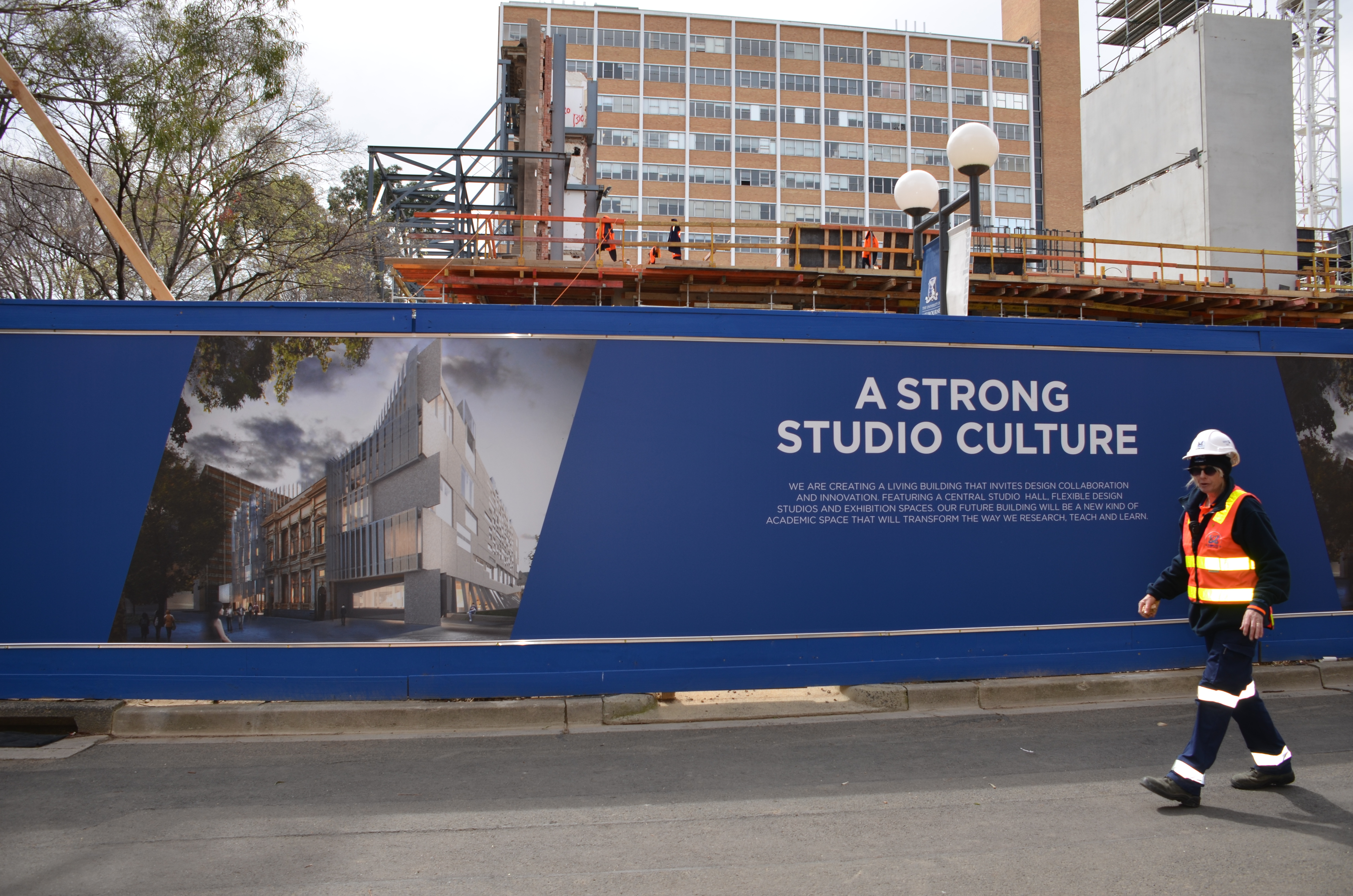 https://archive.abp.unimelb.edu.au/objects/images/Construction/Images/Site facilities/Additional site sheds & fences/Fence signage & images/DSC_2092.JPG https://archive.abp.unimelb.edu.au/objects/images/Construction/Images/Site facilities/Additional site sheds & fences/Fence signage & images/DSC_2092.JPG