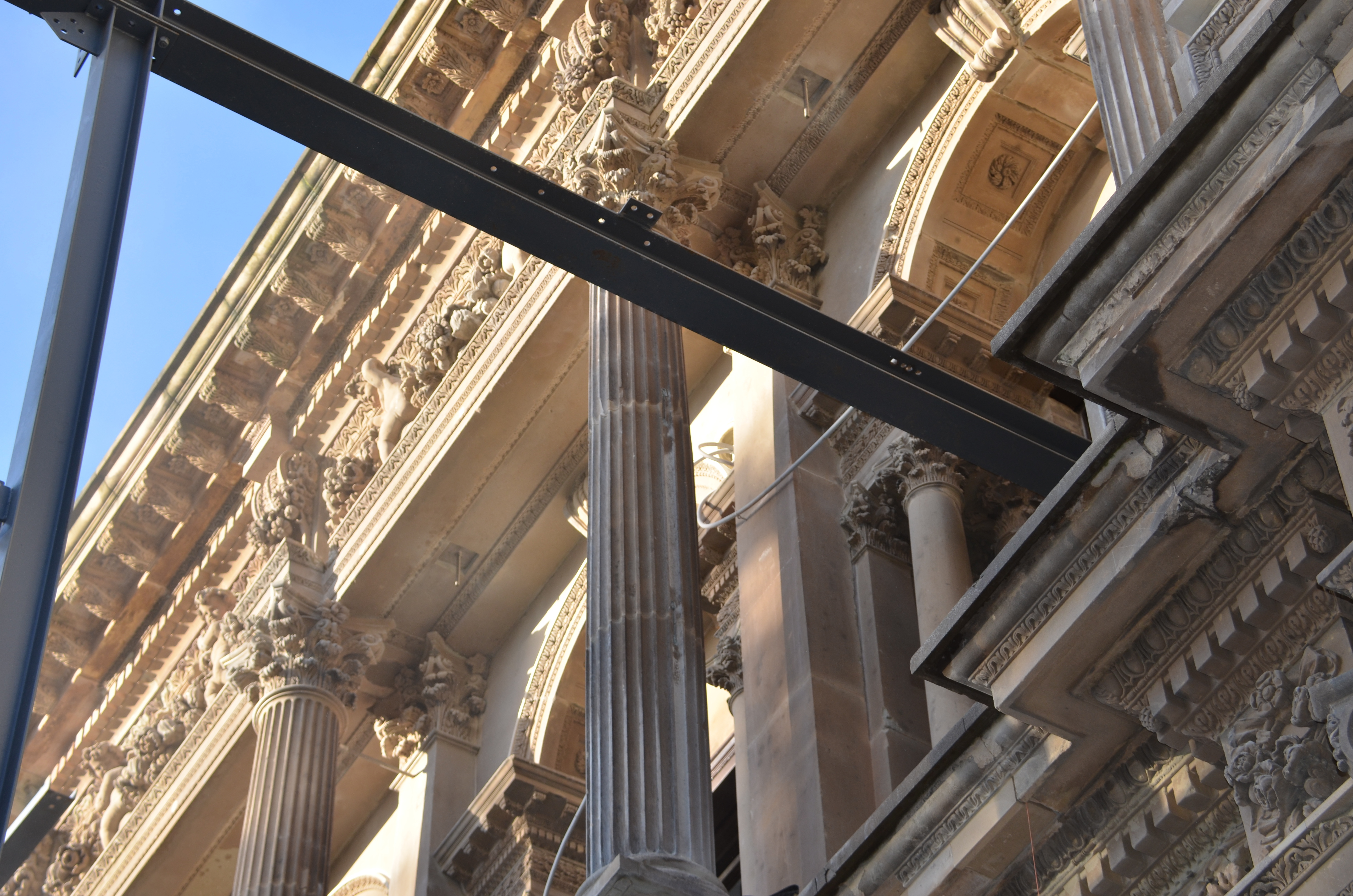 https://archive.abp.unimelb.edu.au/objects/images/Construction/Images/Facades/Joseph Reed/Temporary support removal/DSC_7949.JPG