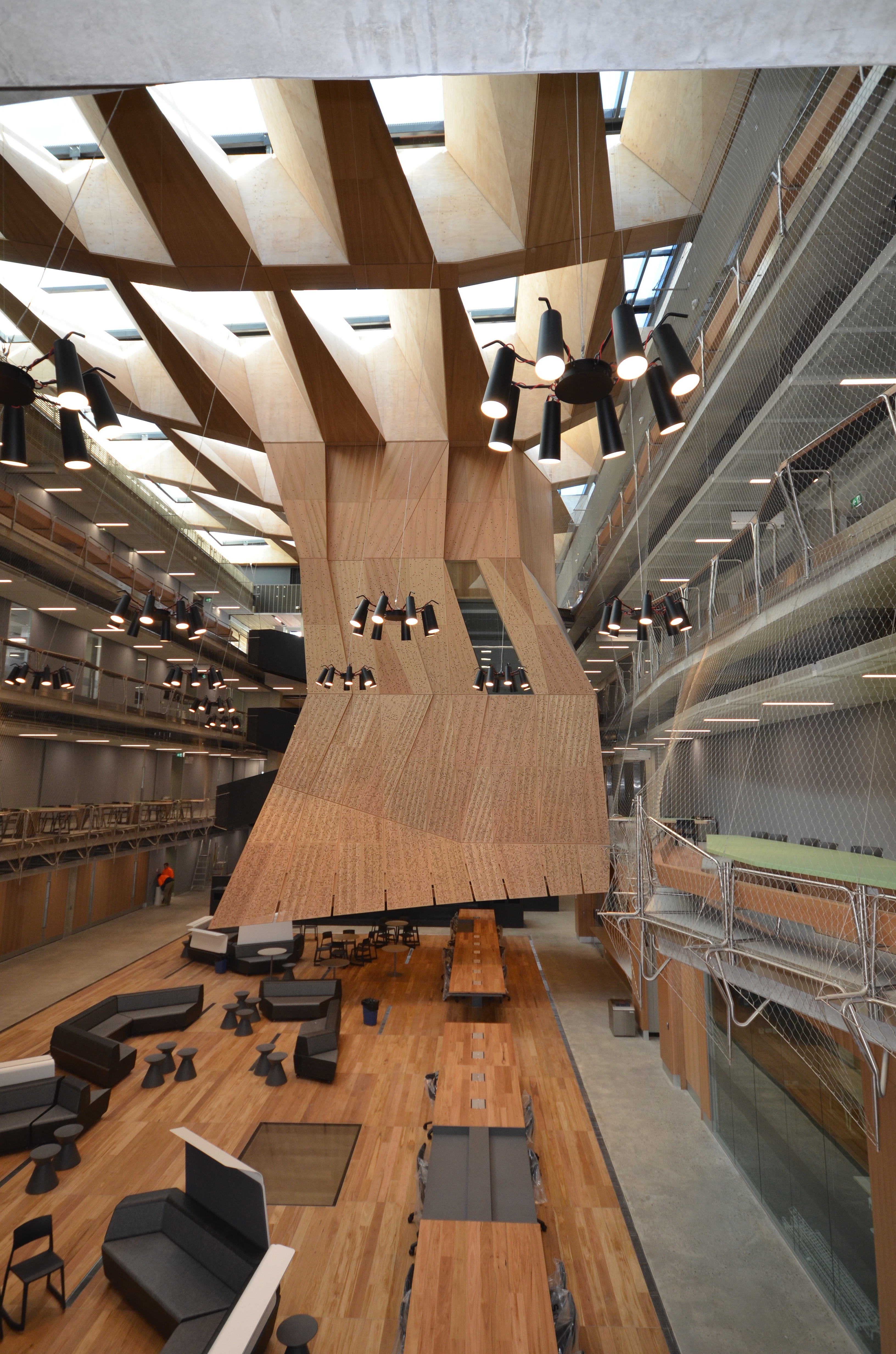 https://archive.abp.unimelb.edu.au/objects/images/Construction/Images/Atrium/Atrium overall/DSC_9929.JPG https://archive.abp.unimelb.edu.au/objects/images/Construction/Images/Atrium/Atrium overall/DSC_9929.JPG