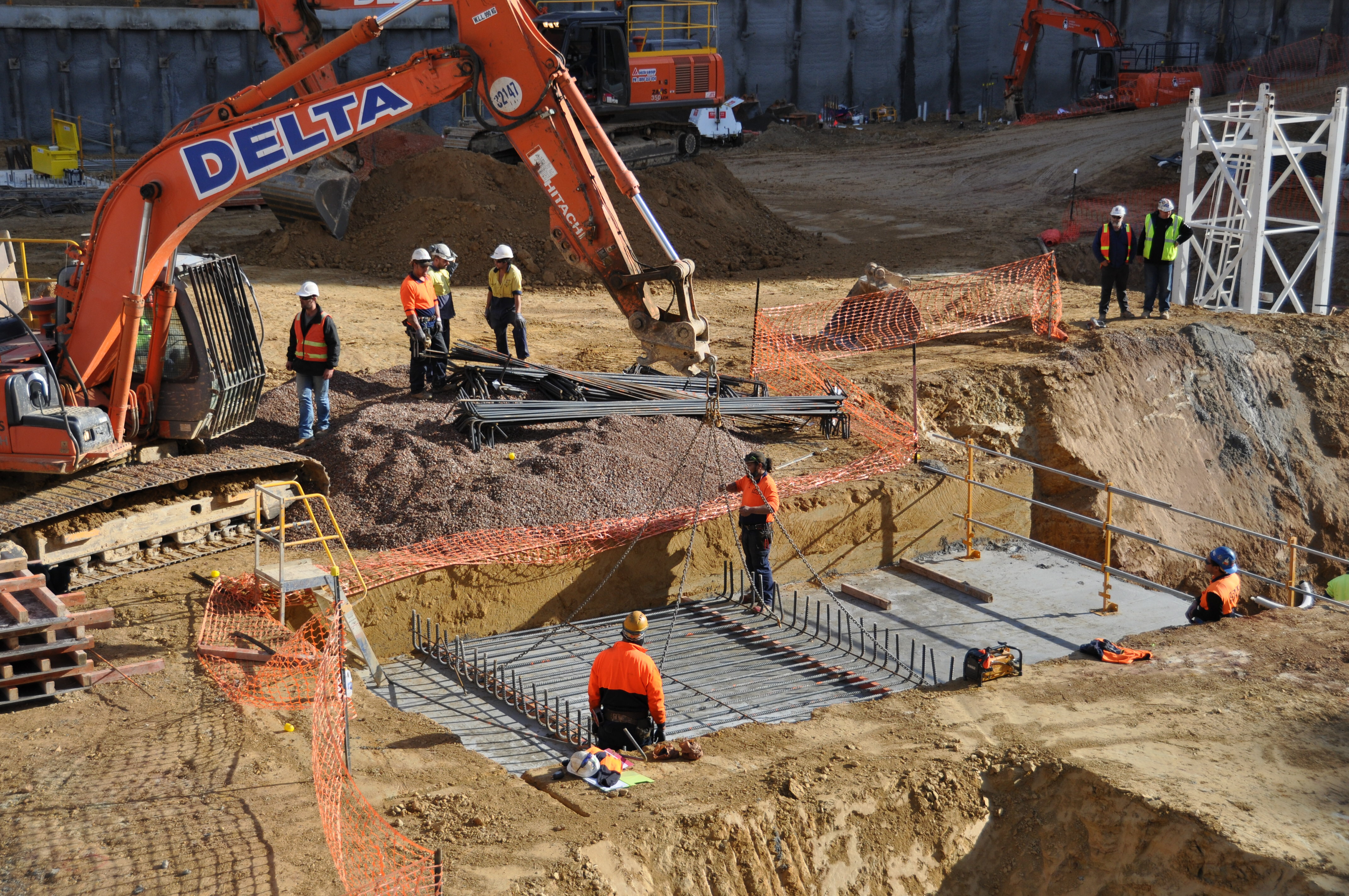 https://archive.abp.unimelb.edu.au/objects/images/Construction/Images/Pad footings & raft footings/DSC_0297.JPG https://archive.abp.unimelb.edu.au/objects/images/Construction/Images/Pad footings & raft footings/DSC_0297.JPG