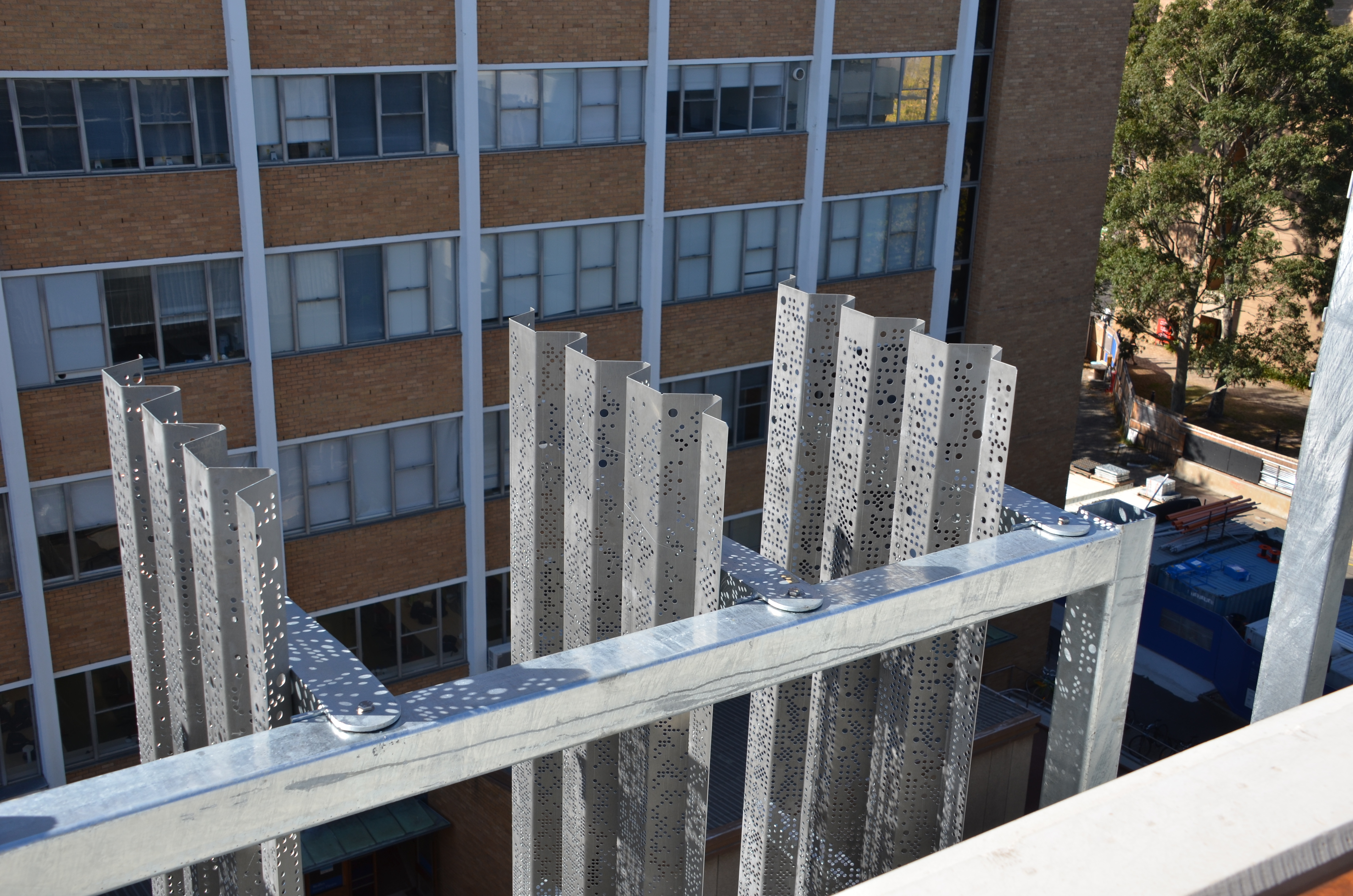 https://archive.abp.unimelb.edu.au/objects/images/Construction/Images/Facades/Zinc screens & access platforms/Zinc screens and frames/DSC_6585.JPG https://archive.abp.unimelb.edu.au/objects/images/Construction/Images/Facades/Zinc screens & access platforms/Zinc screens and frames/DSC_6585.JPG