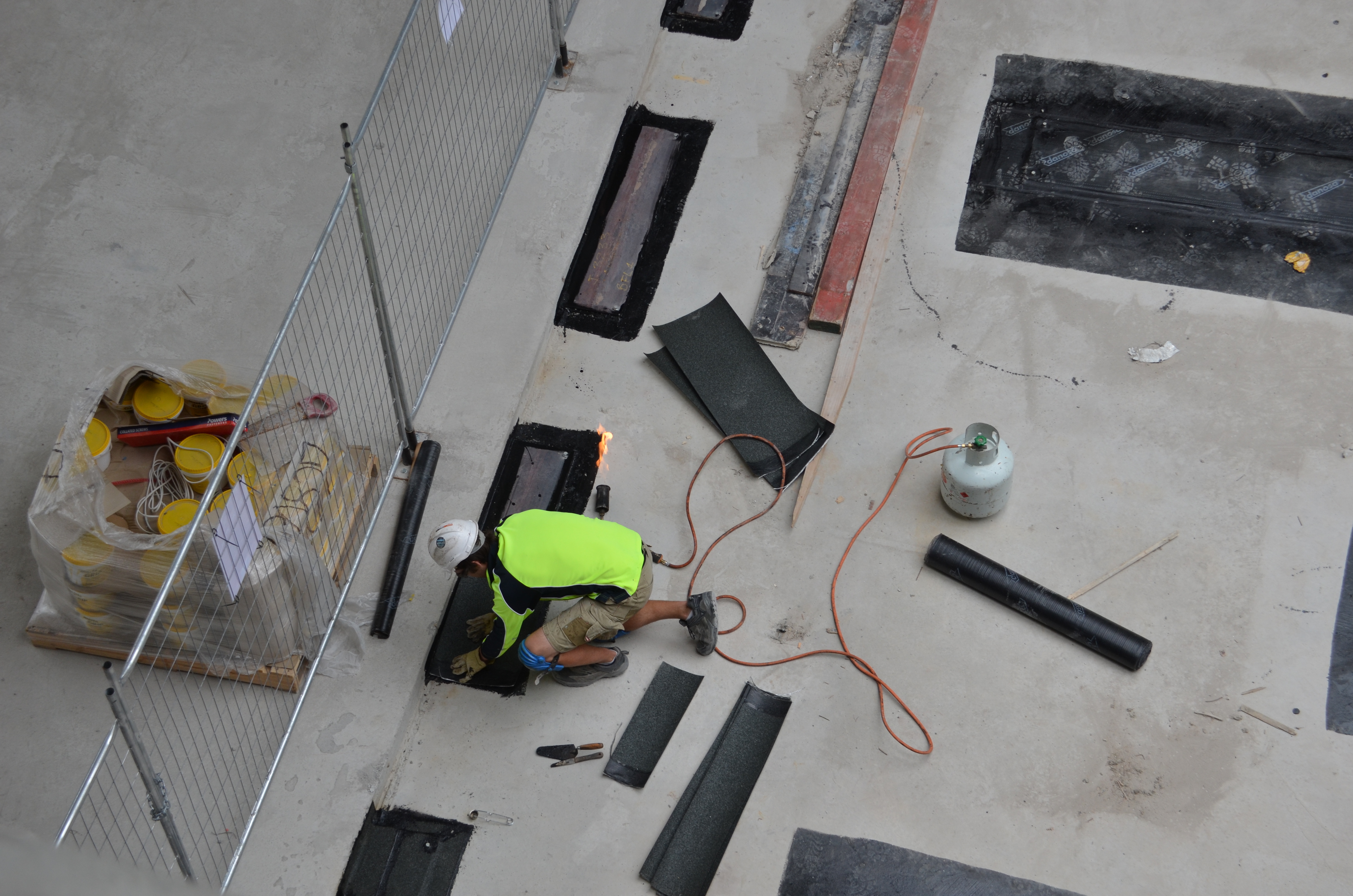 https://archive.abp.unimelb.edu.au/objects/images/Construction/Images/Services/Mechanical/Level 1-5/DSC_3929.JPG