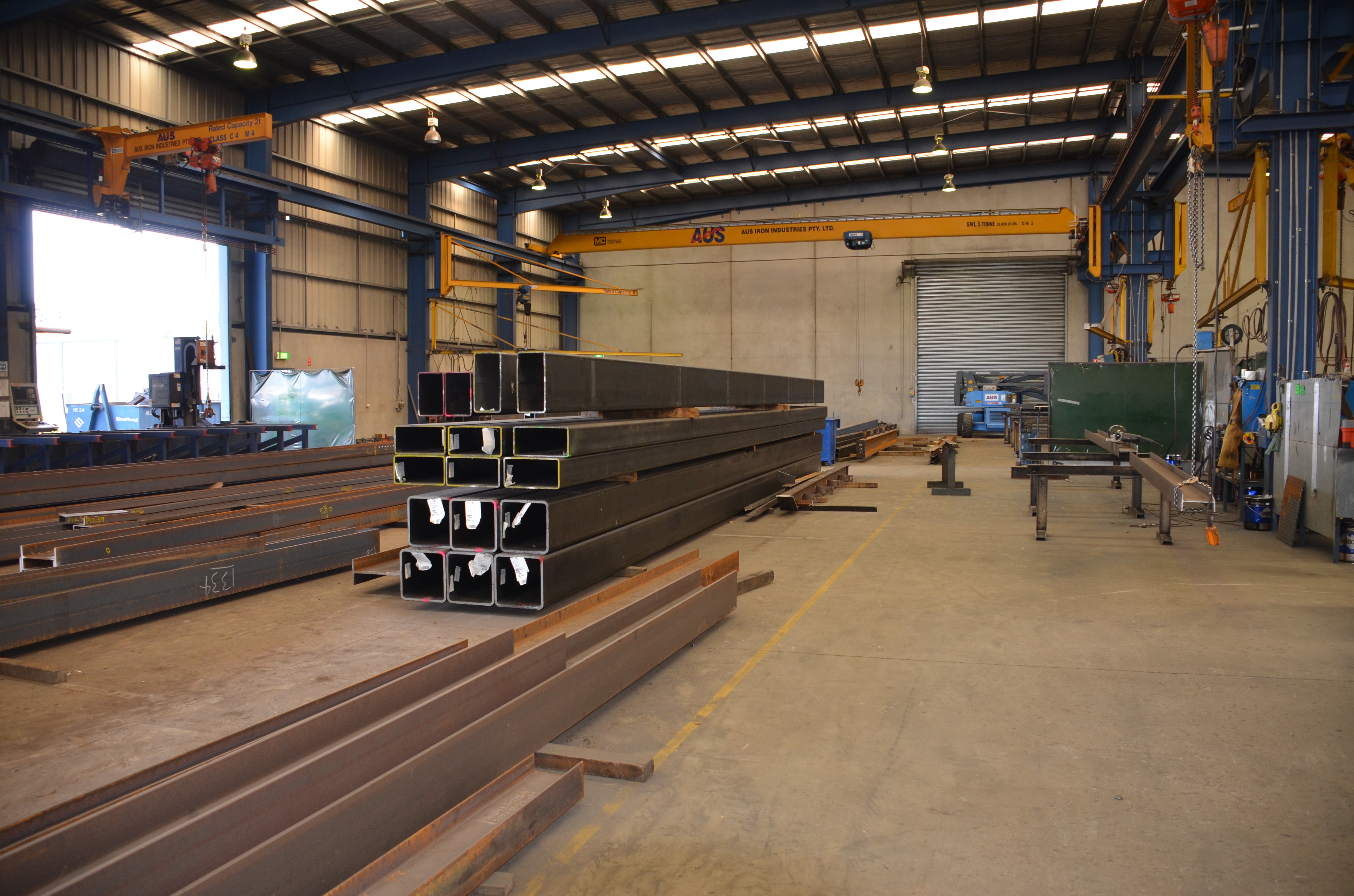 https://archive.abp.unimelb.edu.au/objects/images/Construction/Images/Stairs, walkways and balustrades/Y Stairs structural steel/Aus Iron Industries/DSC_2580.JPG