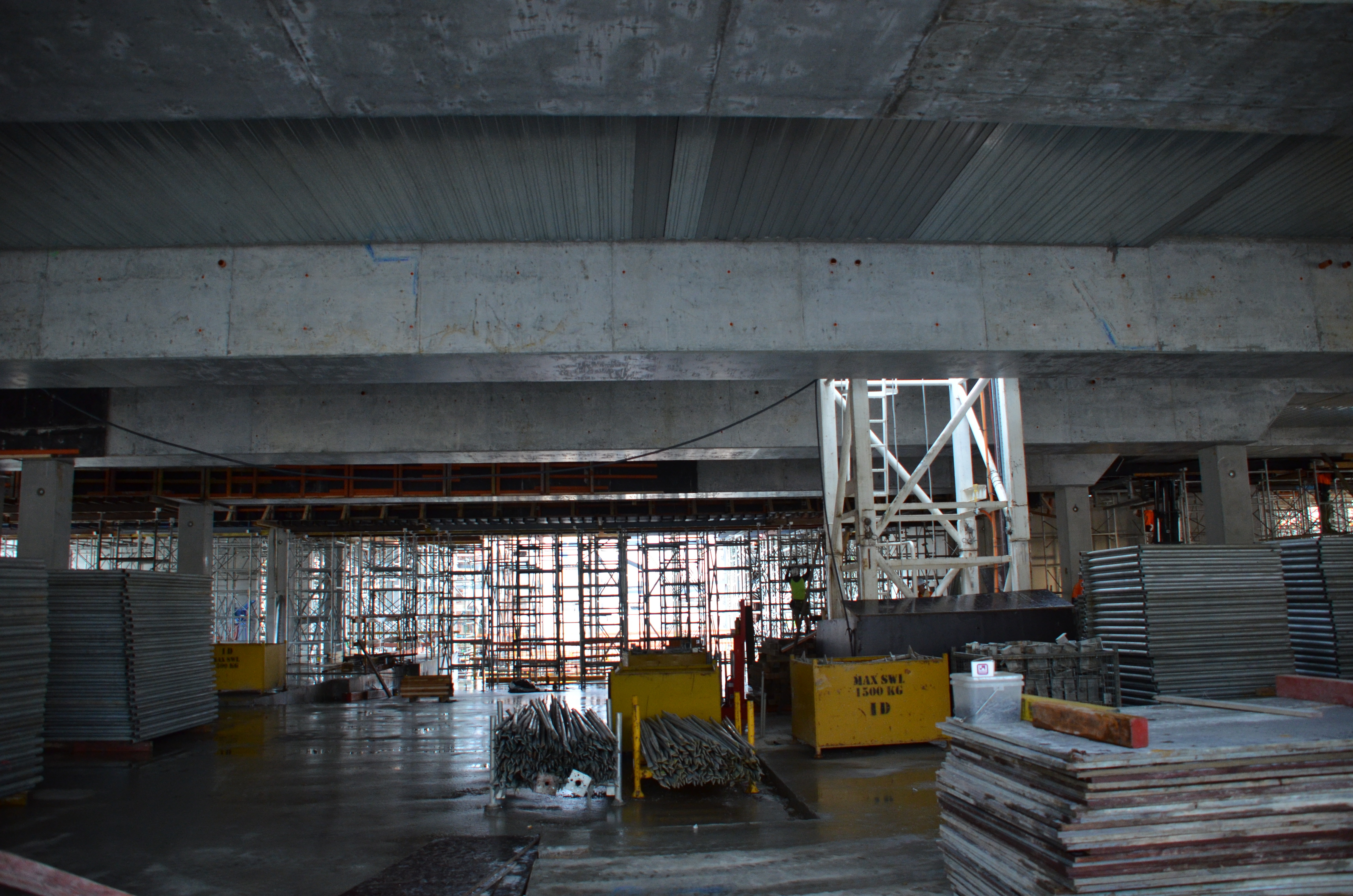 https://archive.abp.unimelb.edu.au/objects/images/Construction/Images/Concrete suspended slabs and beams/Formwork stripping/DSC_2368.JPG https://archive.abp.unimelb.edu.au/objects/images/Construction/Images/Concrete suspended slabs and beams/Formwork stripping/DSC_2368.JPG