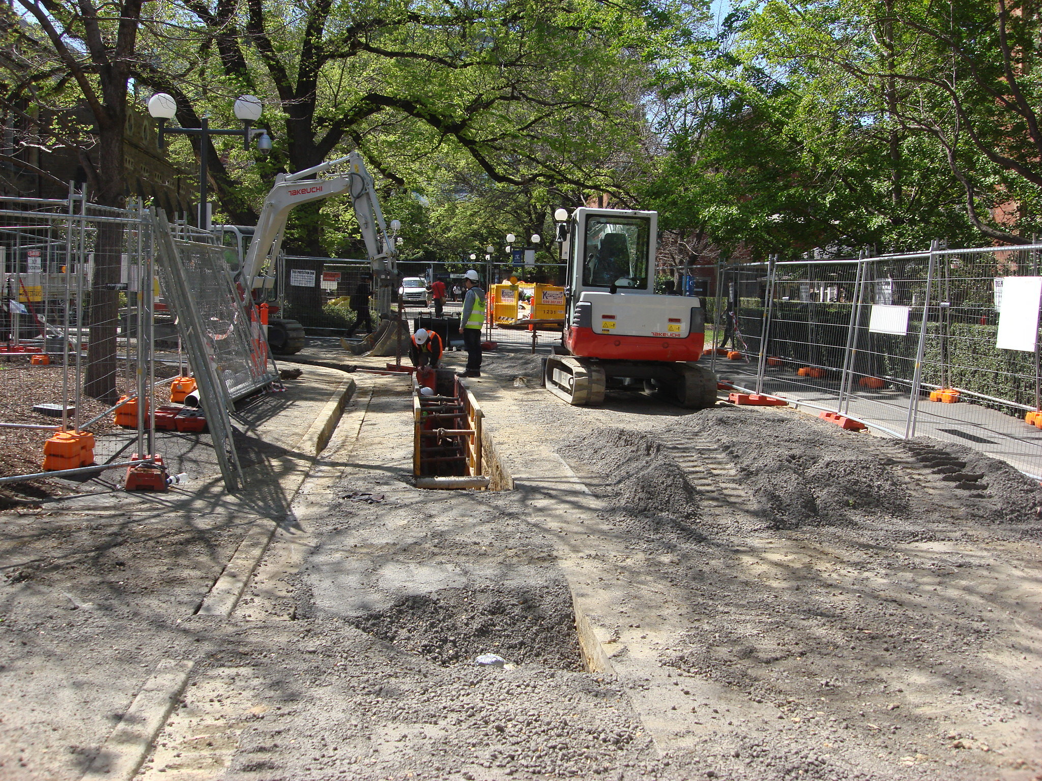 https://archive.abp.unimelb.edu.au/objects/images/Pre-construction/Enabling works/DSC07618.JPG https://archive.abp.unimelb.edu.au/objects/images/Pre-construction/Enabling works/DSC07618.JPG