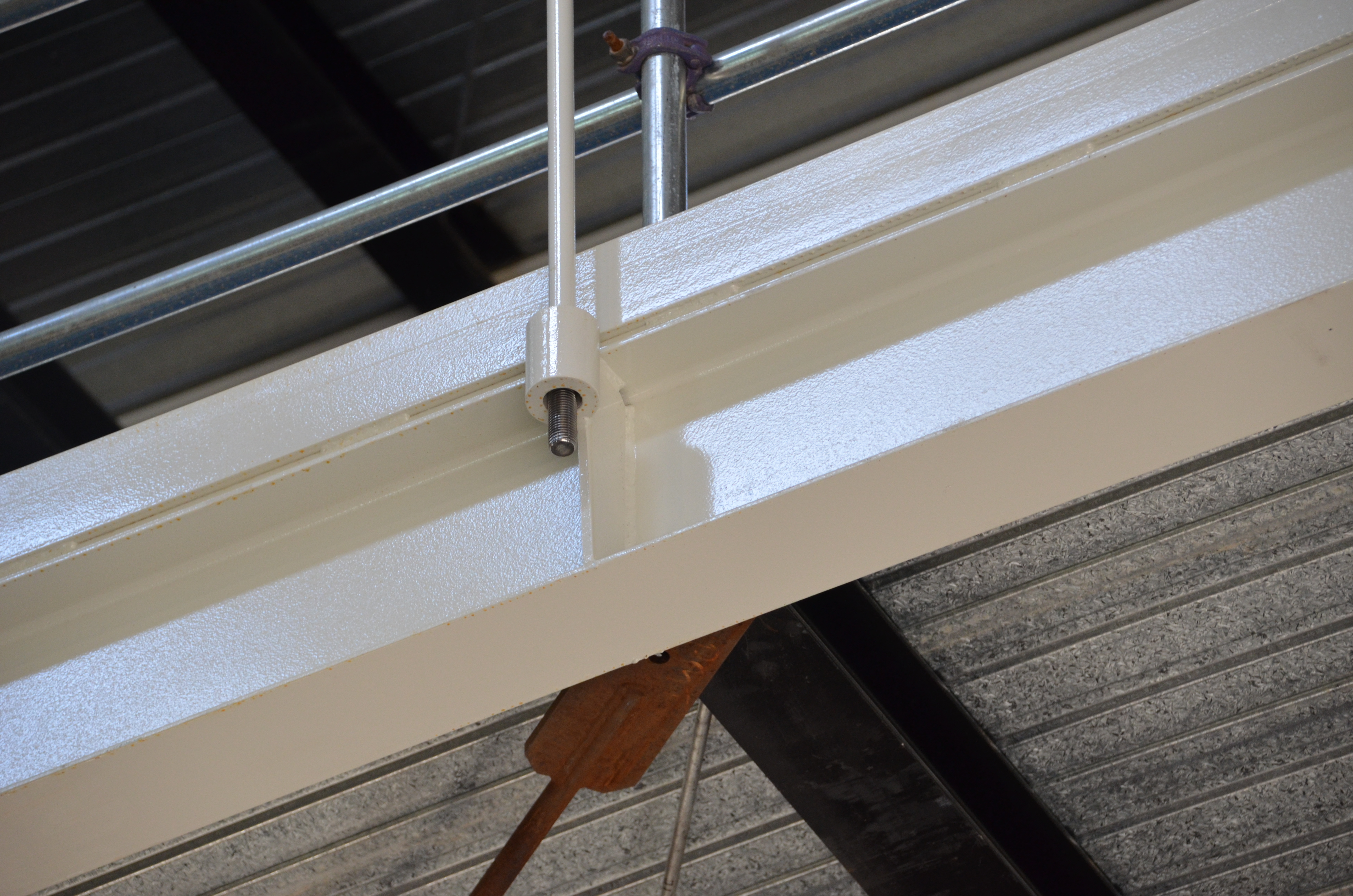 https://archive.abp.unimelb.edu.au/objects/images/Construction/Images/Stairs, walkways and balustrades/Structural steel walkways & support structure/DSC_4257.JPG