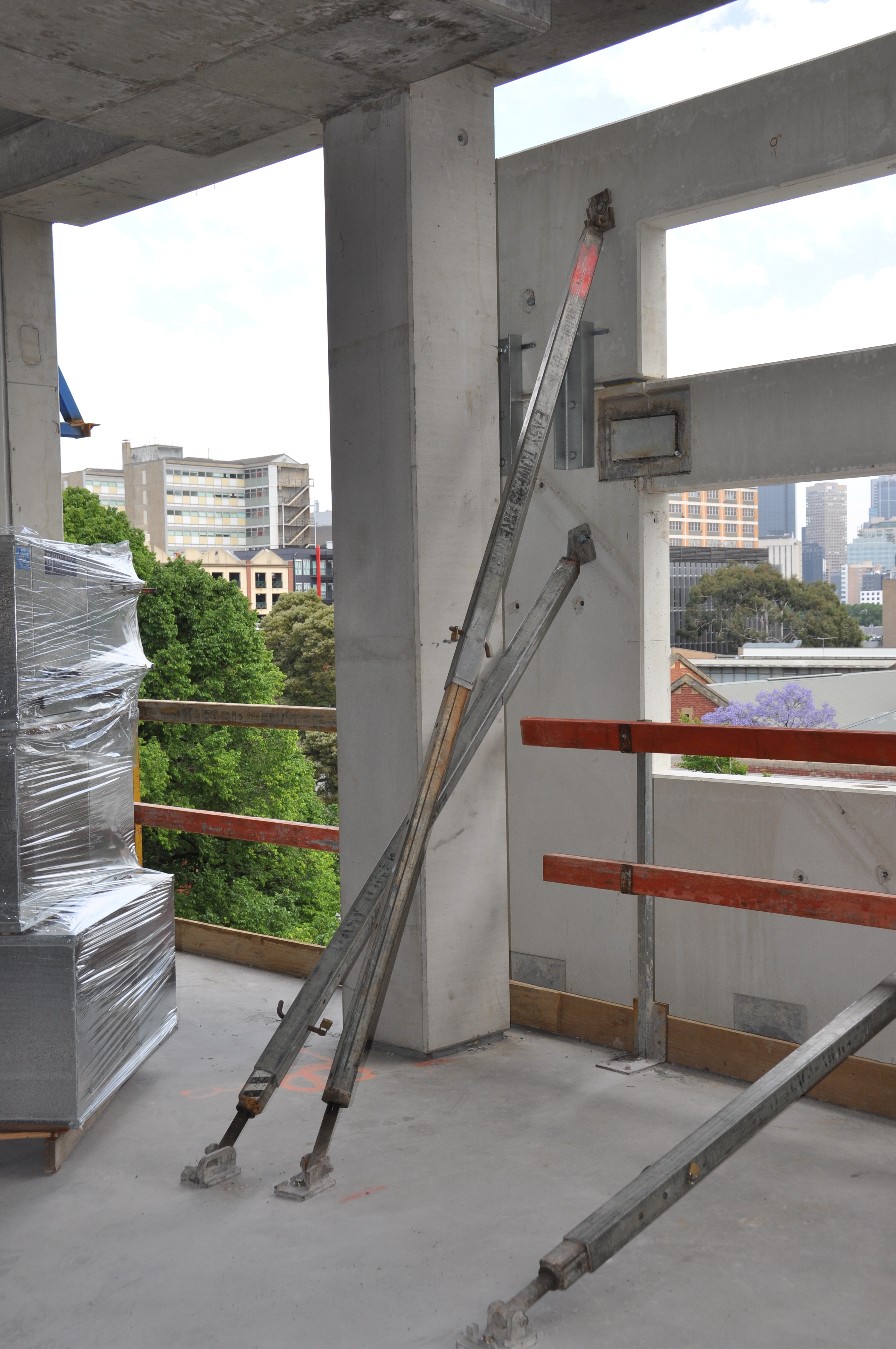 https://archive.abp.unimelb.edu.au/objects/images/Construction/Images/Facades/Precast concrete/Polished south side/DSC_3973.JPG https://archive.abp.unimelb.edu.au/objects/images/Construction/Images/Facades/Precast concrete/Polished south side/DSC_3973.JPG