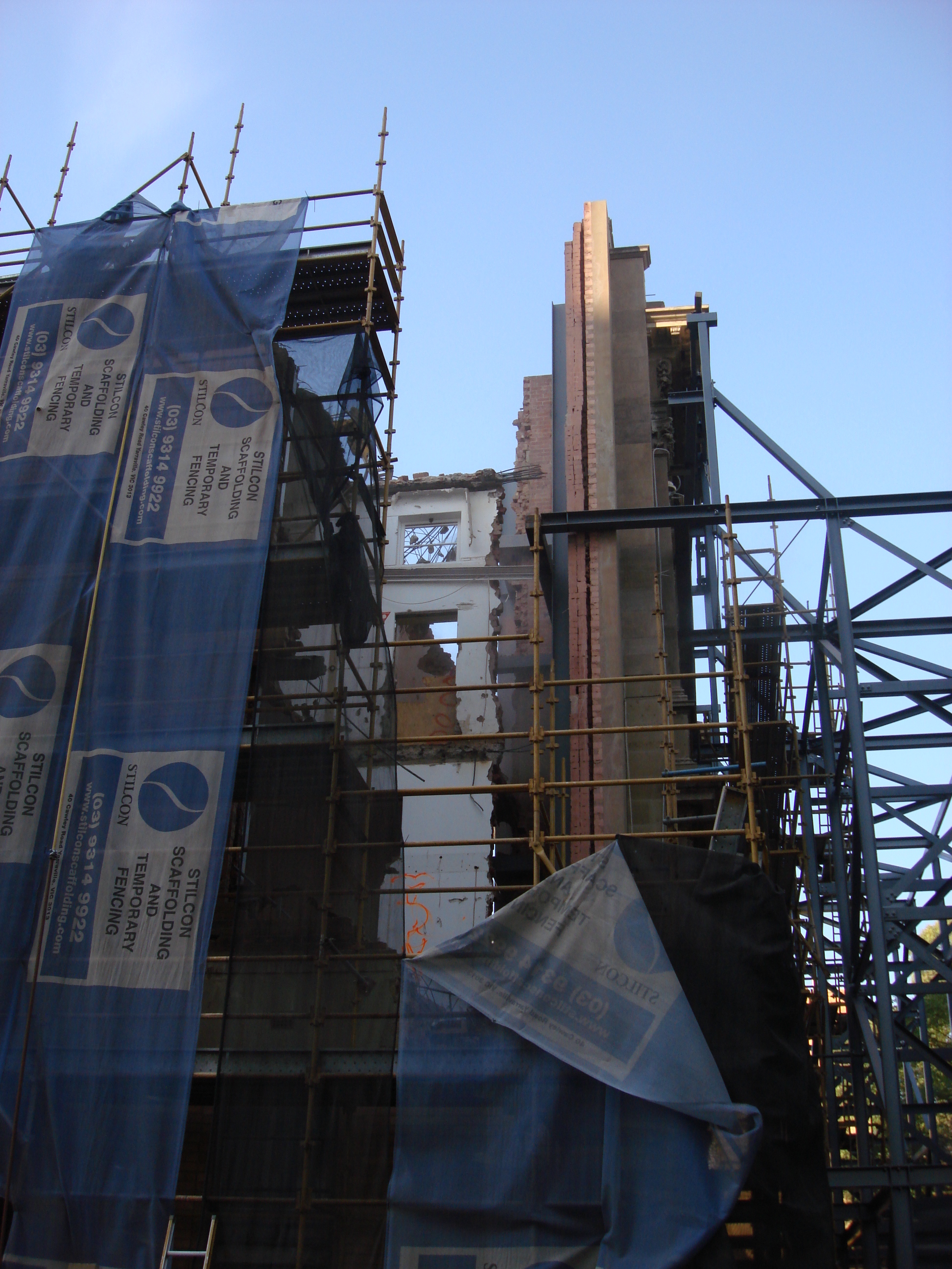 https://archive.abp.unimelb.edu.au/objects/images/Pre-construction/Demolition/OC/DSC08386.JPG https://archive.abp.unimelb.edu.au/objects/images/Pre-construction/Demolition/OC/DSC08386.JPG