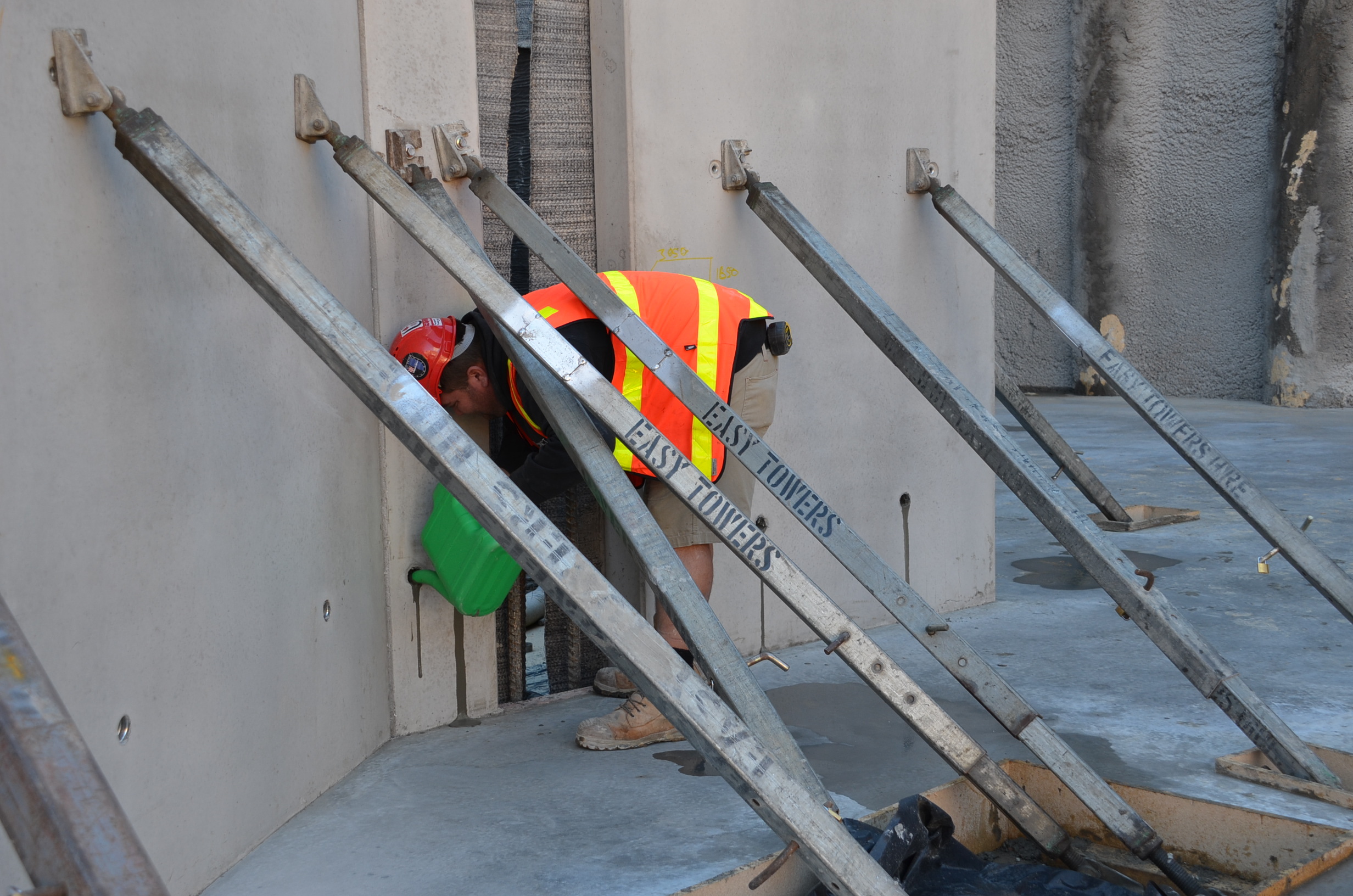 https://archive.abp.unimelb.edu.au/objects/images/Construction/Images/Precast structural concrete walls and columns/Basement/DSC_0440.JPG https://archive.abp.unimelb.edu.au/objects/images/Construction/Images/Precast structural concrete walls and columns/Basement/DSC_0440.JPG
