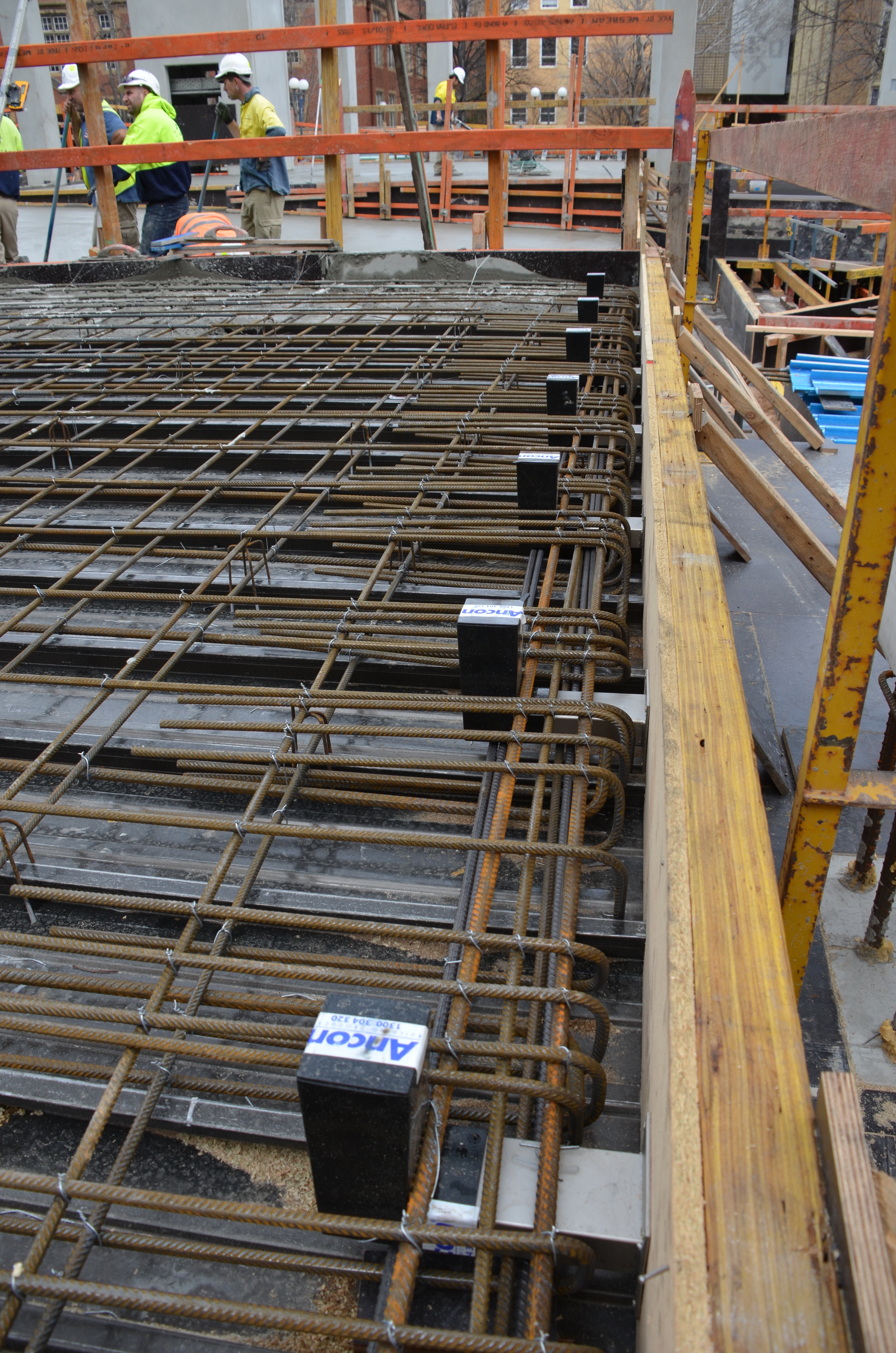 https://archive.abp.unimelb.edu.au/objects/images/Construction/Images/Concrete suspended slabs and beams/Slab movement joints/DSC_1371.JPG