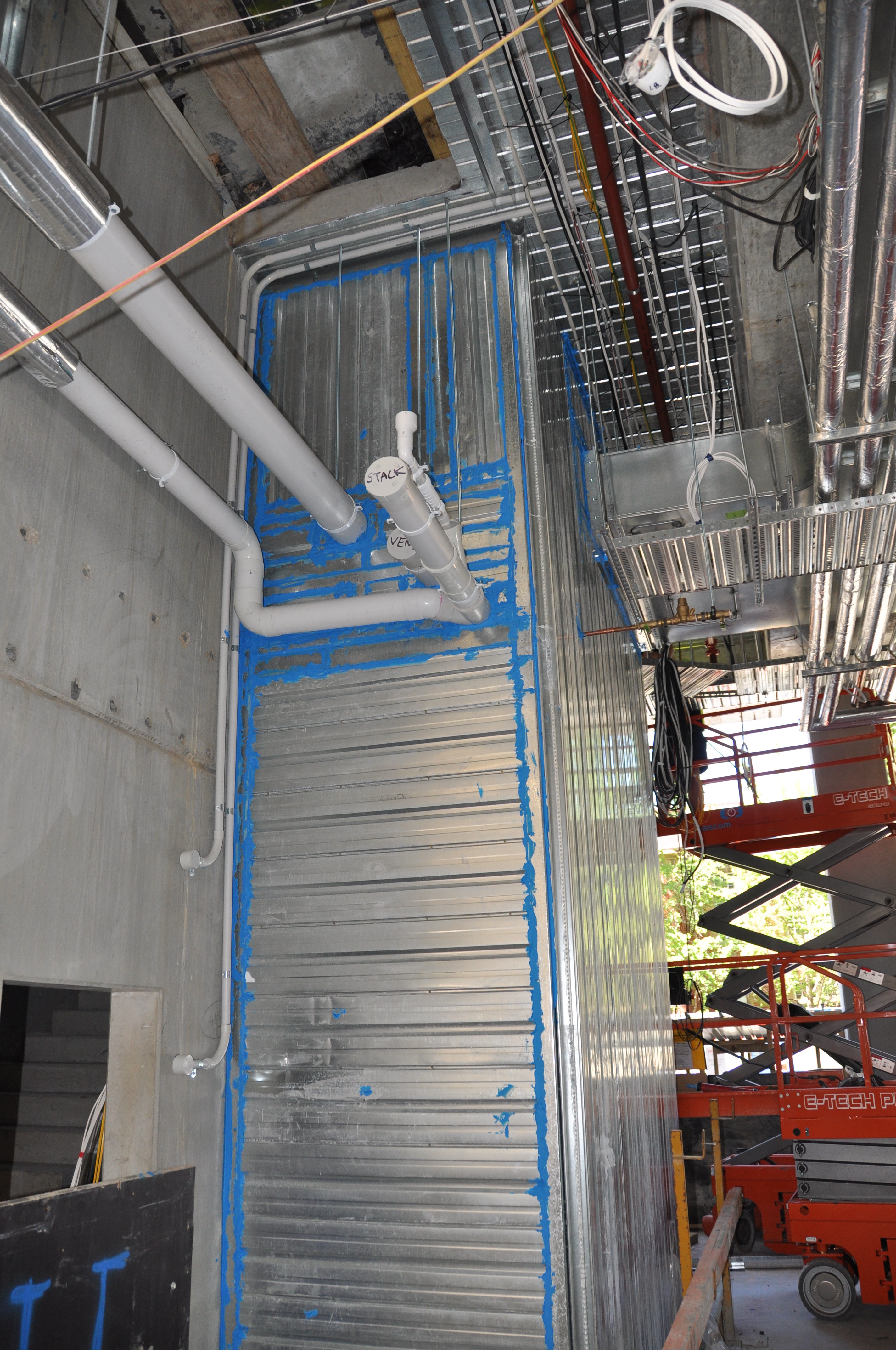 https://archive.abp.unimelb.edu.au/objects/images/Construction/Images/Walls/Riser shafts/DSC_4141.JPG