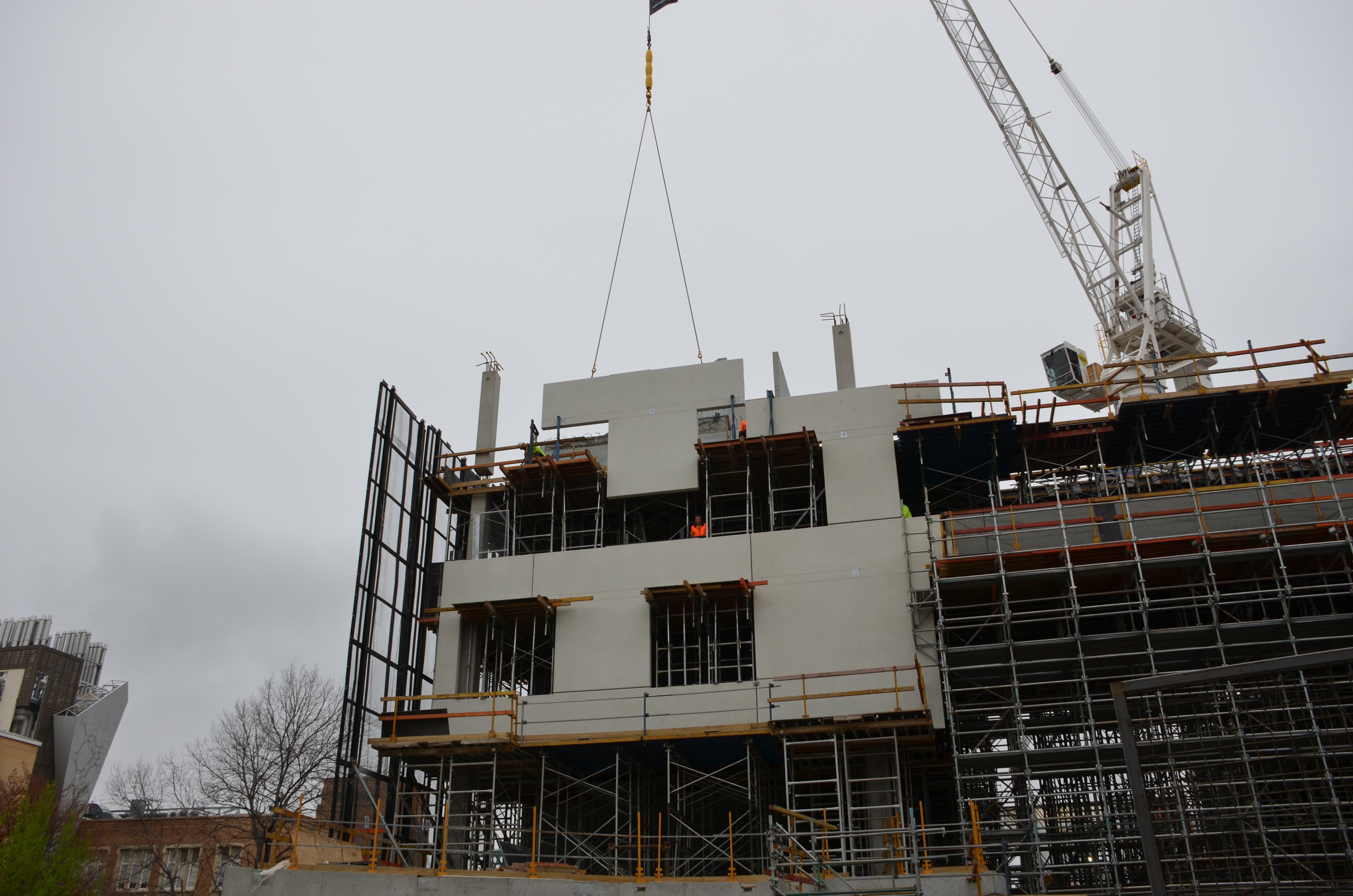 https://archive.abp.unimelb.edu.au/objects/images/Construction/Images/Facades/Precast concrete/Levels 1-5/DSC_2597.JPG https://archive.abp.unimelb.edu.au/objects/images/Construction/Images/Facades/Precast concrete/Levels 1-5/DSC_2597.JPG