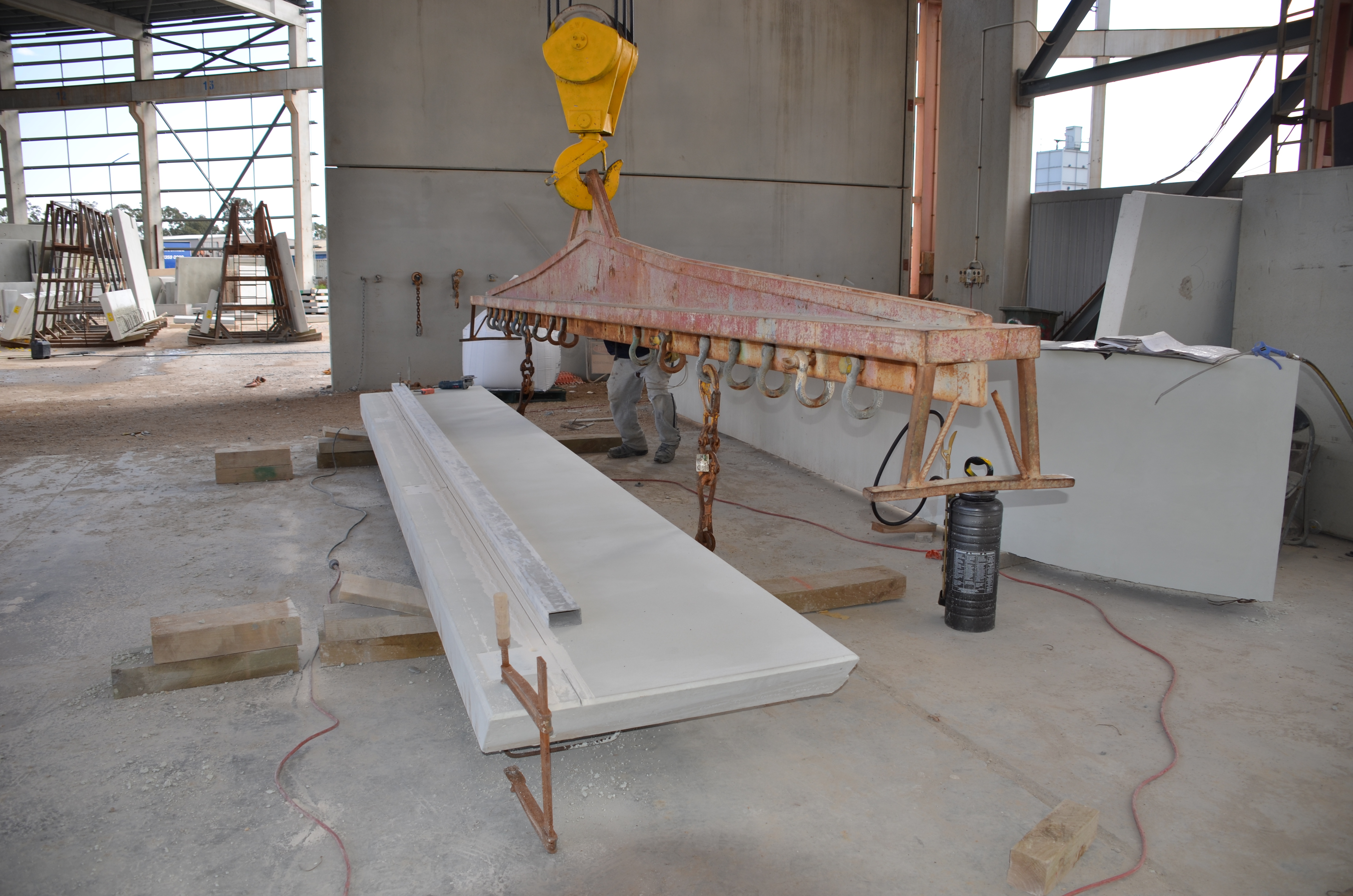 https://archive.abp.unimelb.edu.au/objects/images/Construction/Images/Facades/Precast concrete/Manufacture by Bianco/DSC_1849.JPG https://archive.abp.unimelb.edu.au/objects/images/Construction/Images/Facades/Precast concrete/Manufacture by Bianco/DSC_1849.JPG