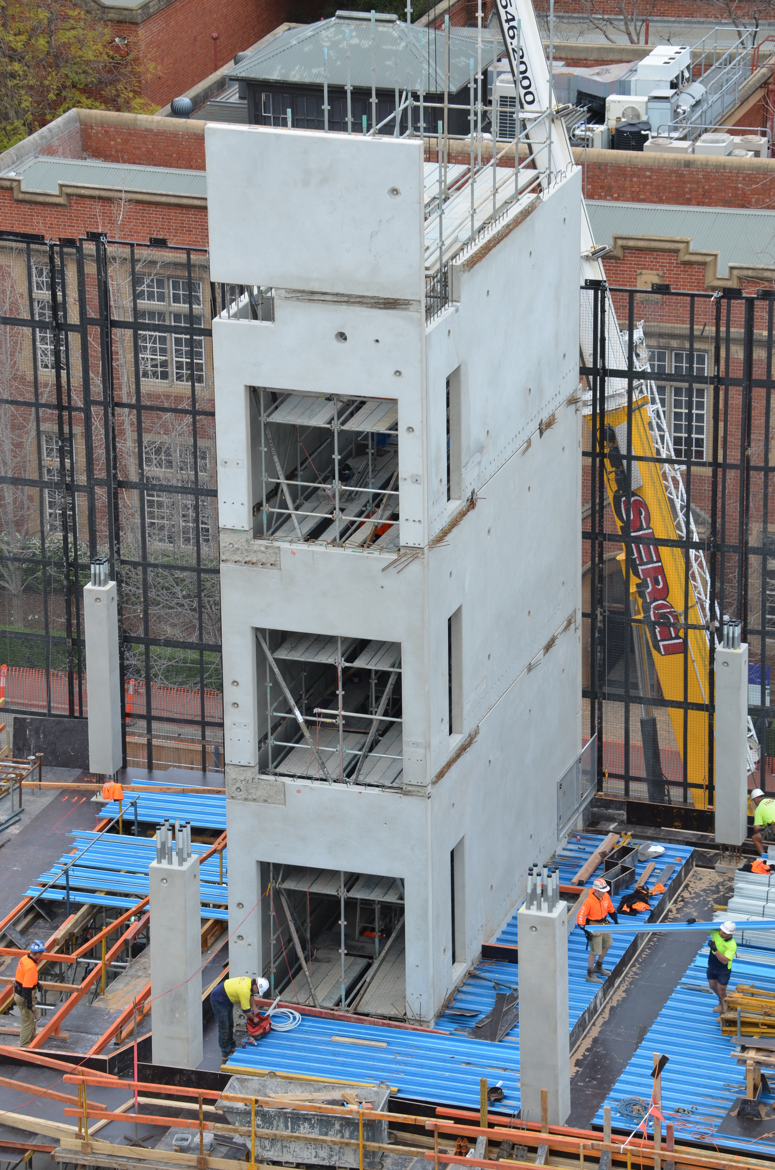 https://archive.abp.unimelb.edu.au/objects/images/Construction/Images/Precast structural concrete walls and columns/Levesl 2-5/DSC_2119.JPG https://archive.abp.unimelb.edu.au/objects/images/Construction/Images/Precast structural concrete walls and columns/Levesl 2-5/DSC_2119.JPG