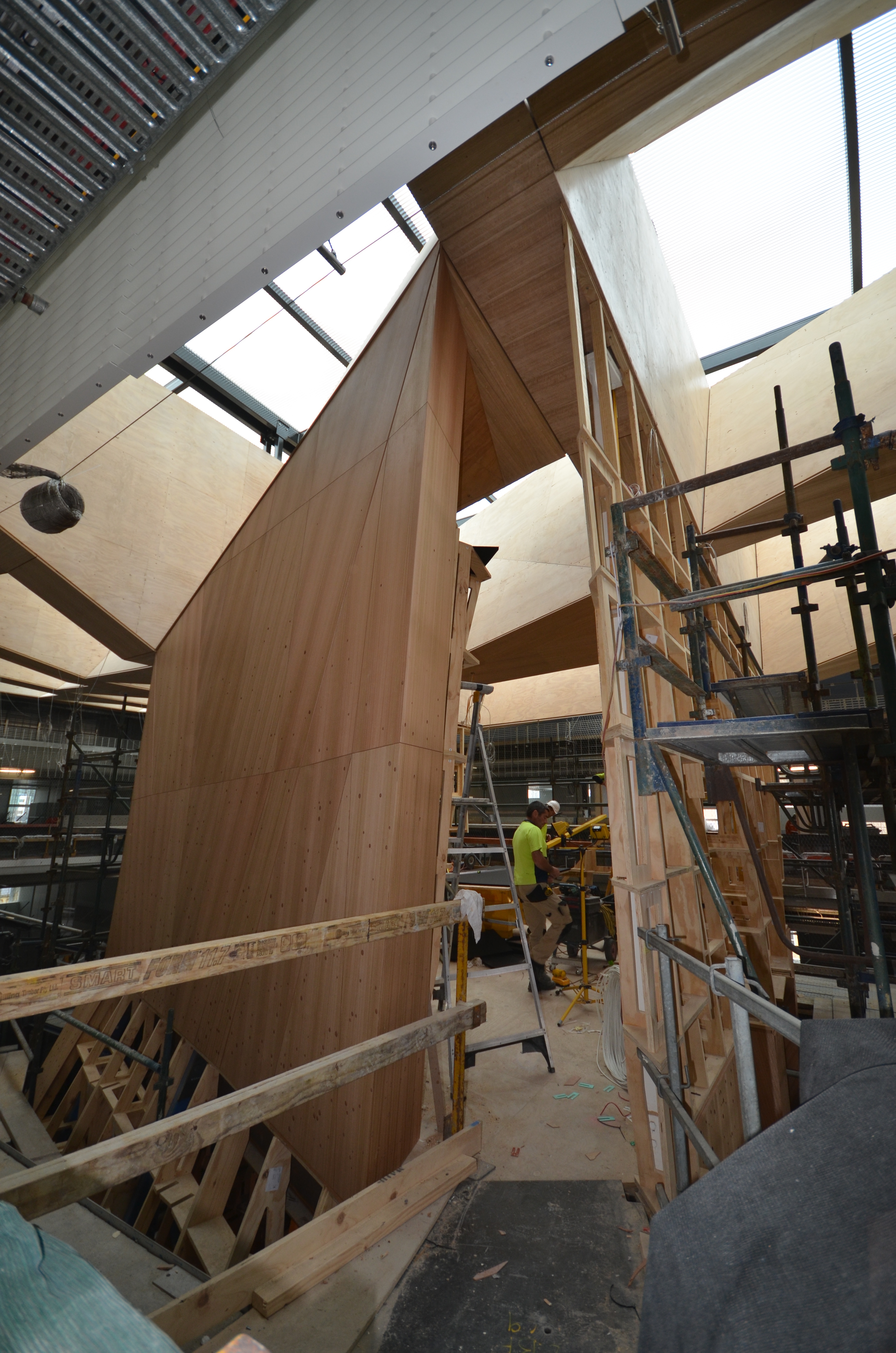 https://archive.abp.unimelb.edu.au/objects/images/Construction/Images/Hanging studio/External wall cladding/DSC_8249.JPG https://archive.abp.unimelb.edu.au/objects/images/Construction/Images/Hanging studio/External wall cladding/DSC_8249.JPG