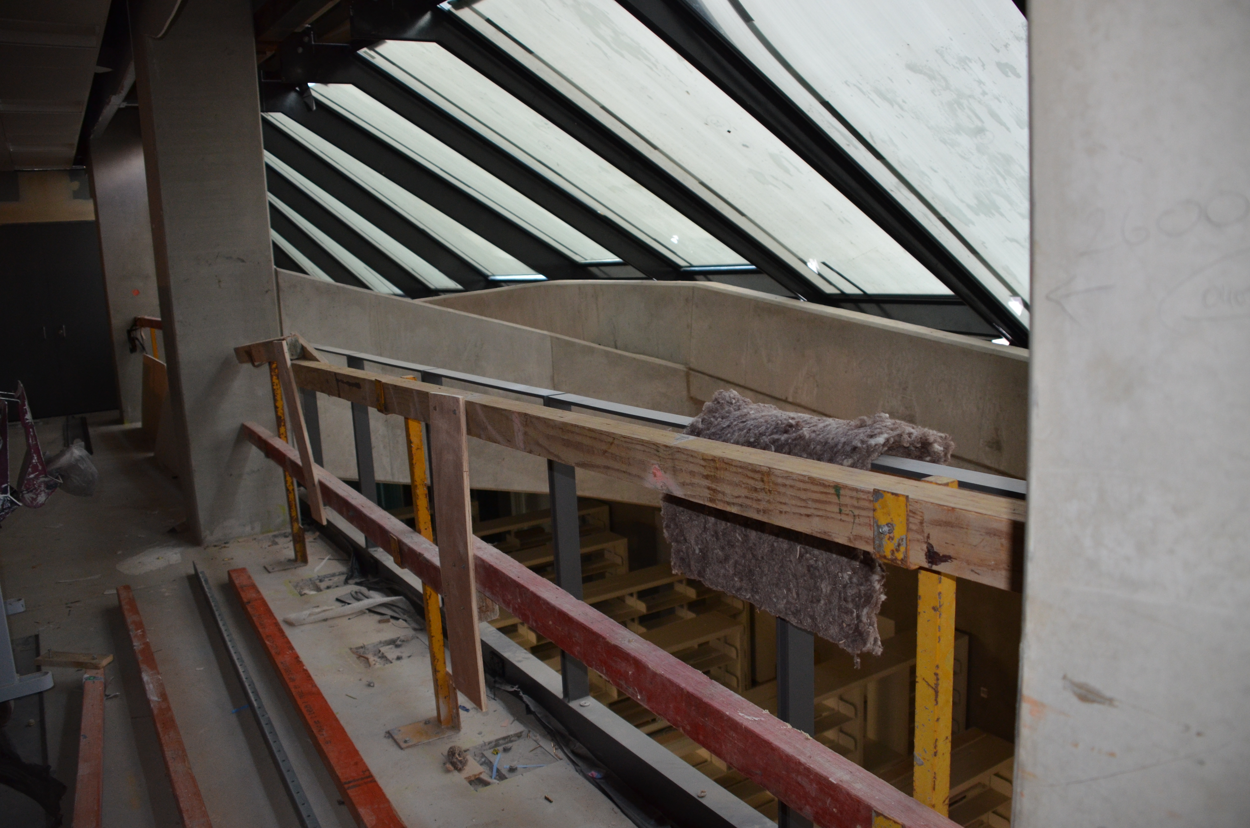 https://archive.abp.unimelb.edu.au/objects/images/Construction/Images/Stairs, walkways and balustrades/Library balustrade ground floor/DSC_8749.JPG