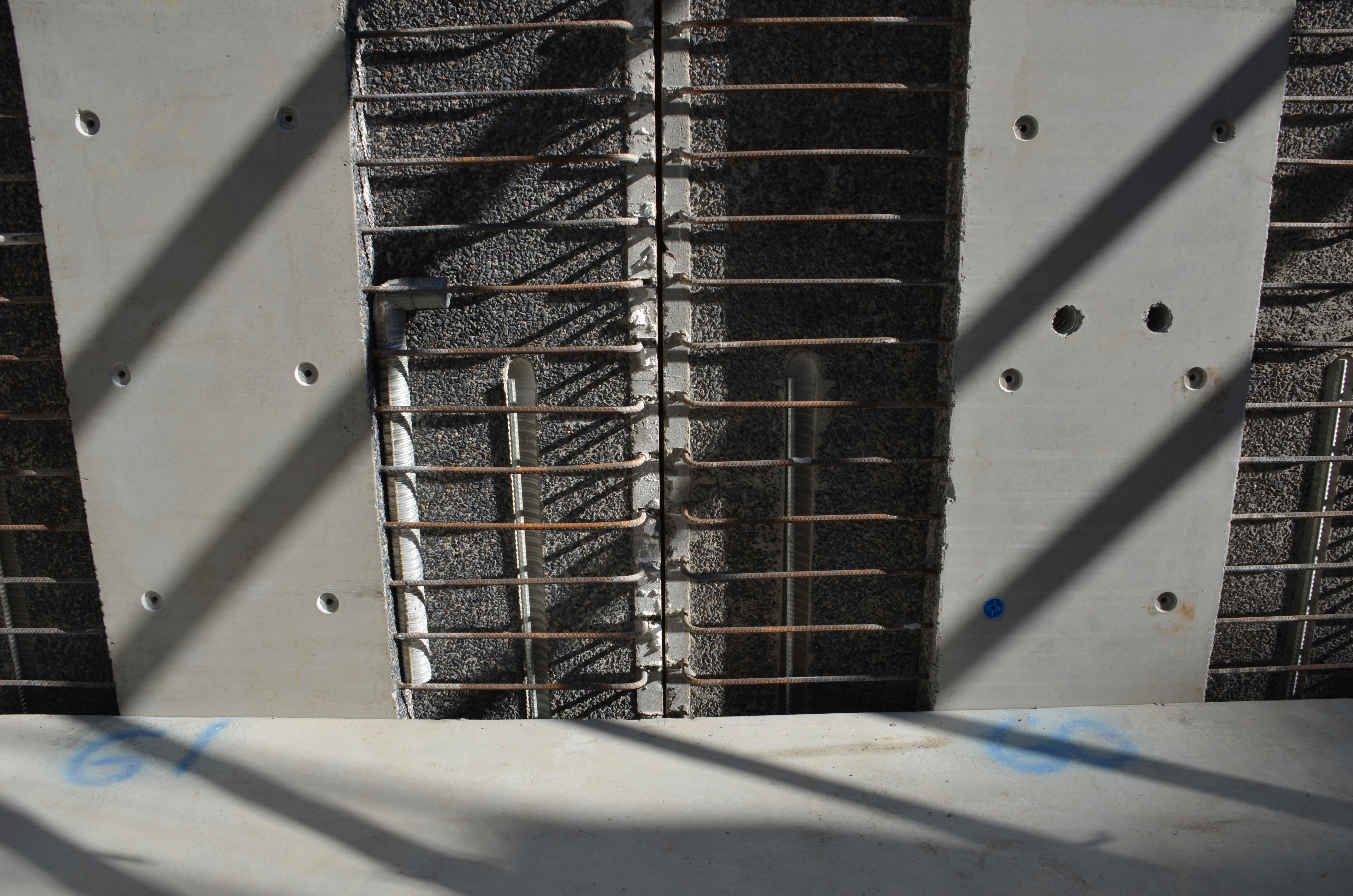 https://archive.abp.unimelb.edu.au/objects/images/Construction/Images/Water storage tank & pump room/DSC_0526.JPG https://archive.abp.unimelb.edu.au/objects/images/Construction/Images/Water storage tank & pump room/DSC_0526.JPG