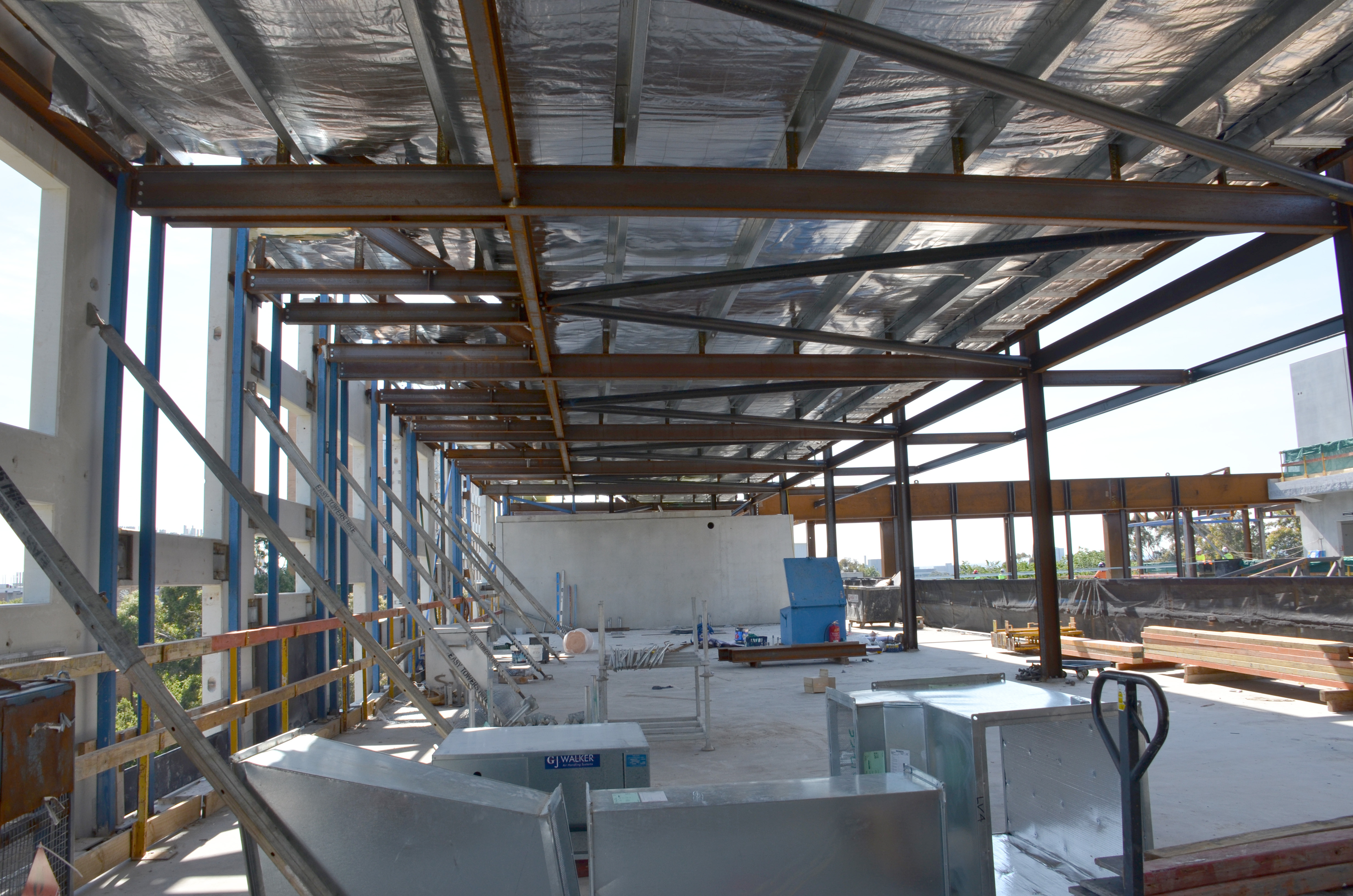 https://archive.abp.unimelb.edu.au/objects/images/Construction/Images/Structural steel/General roof/DSC_4348.JPG