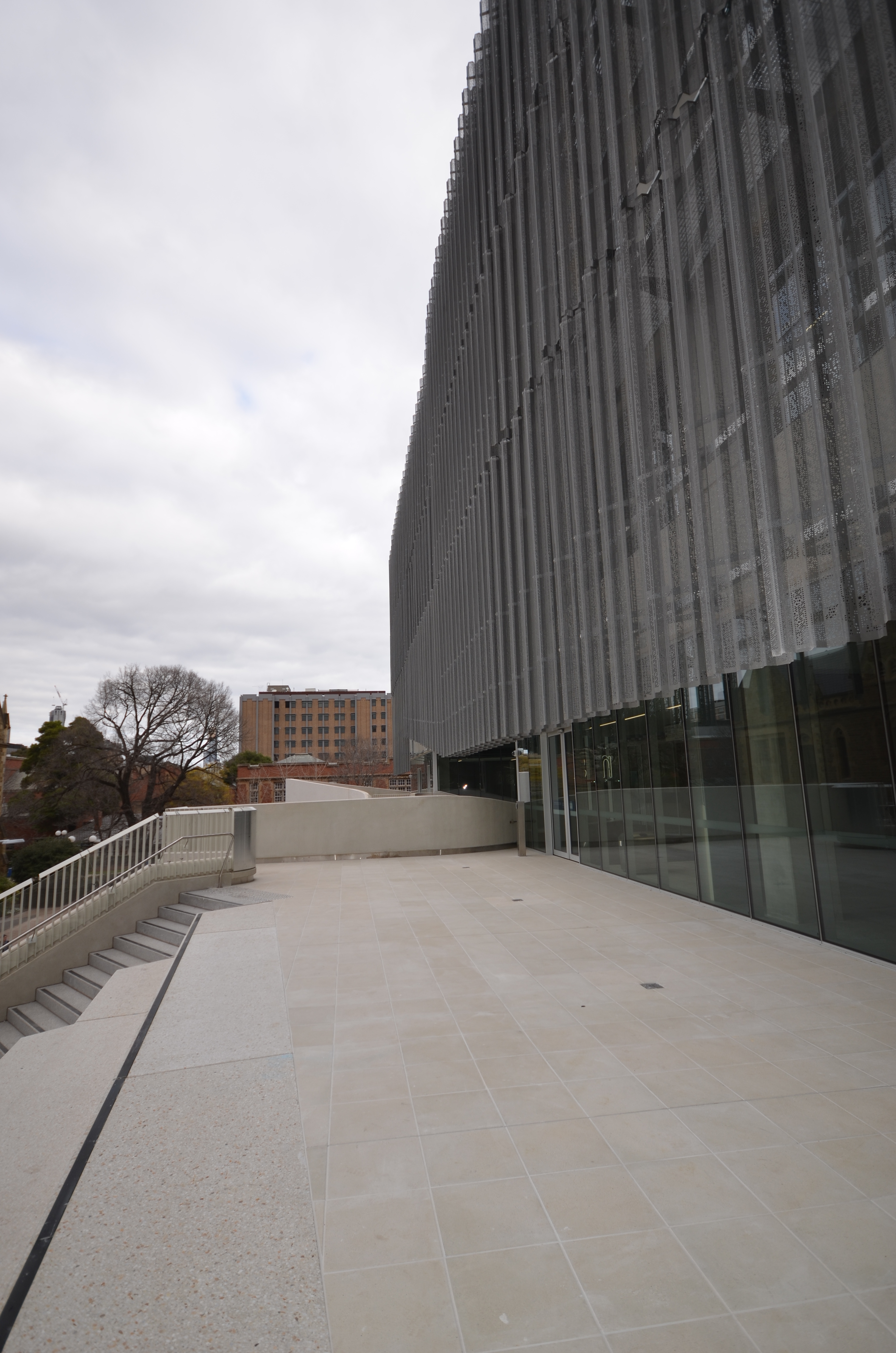 https://archive.abp.unimelb.edu.au/objects/images/Construction/Images/Stairs, walkways and balustrades/External east stairs/DSD_0154.JPG