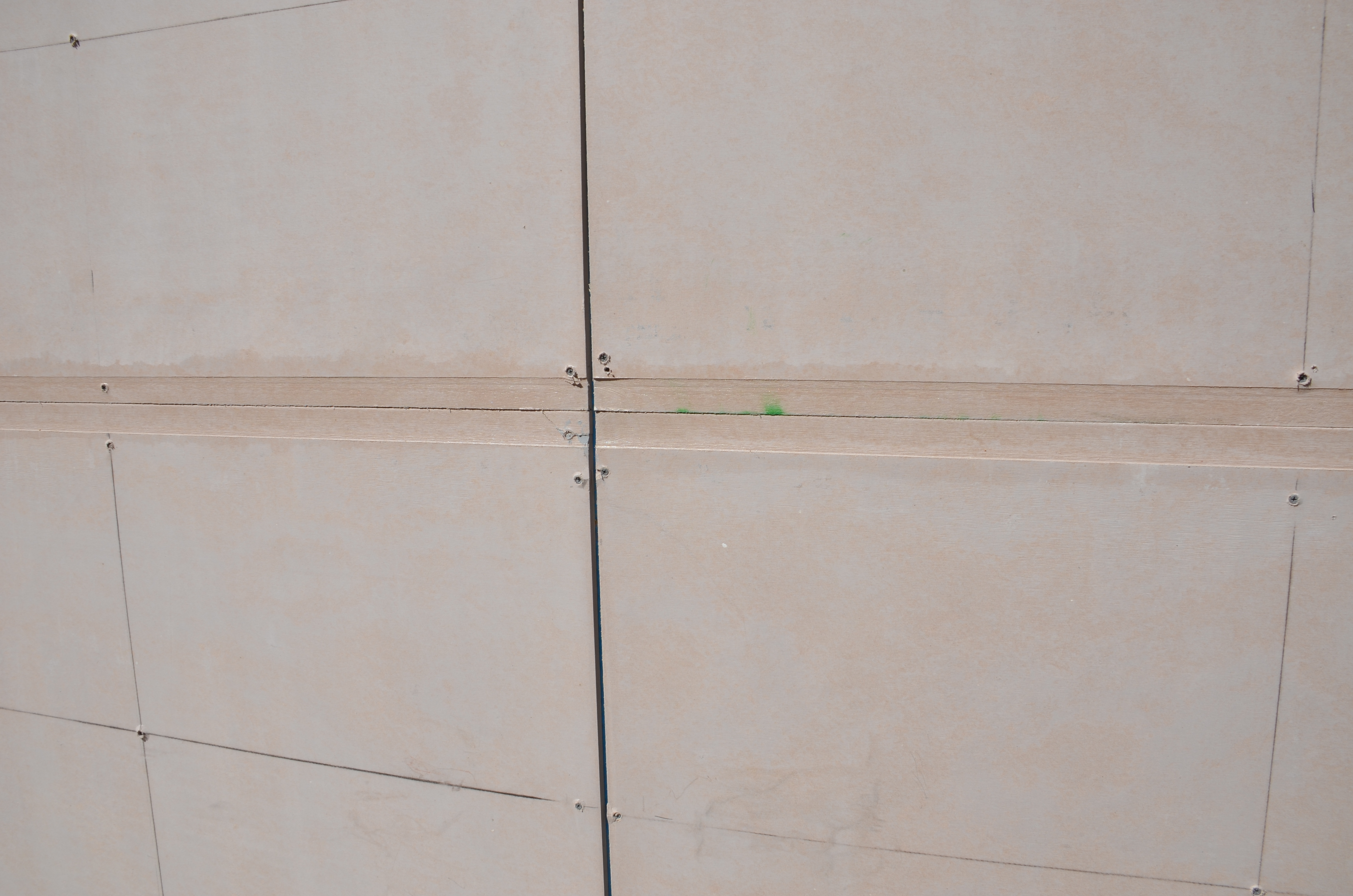 https://archive.abp.unimelb.edu.au/objects/images/Construction/Images/Roof/Plantroom claddings/DSC_6248.JPG