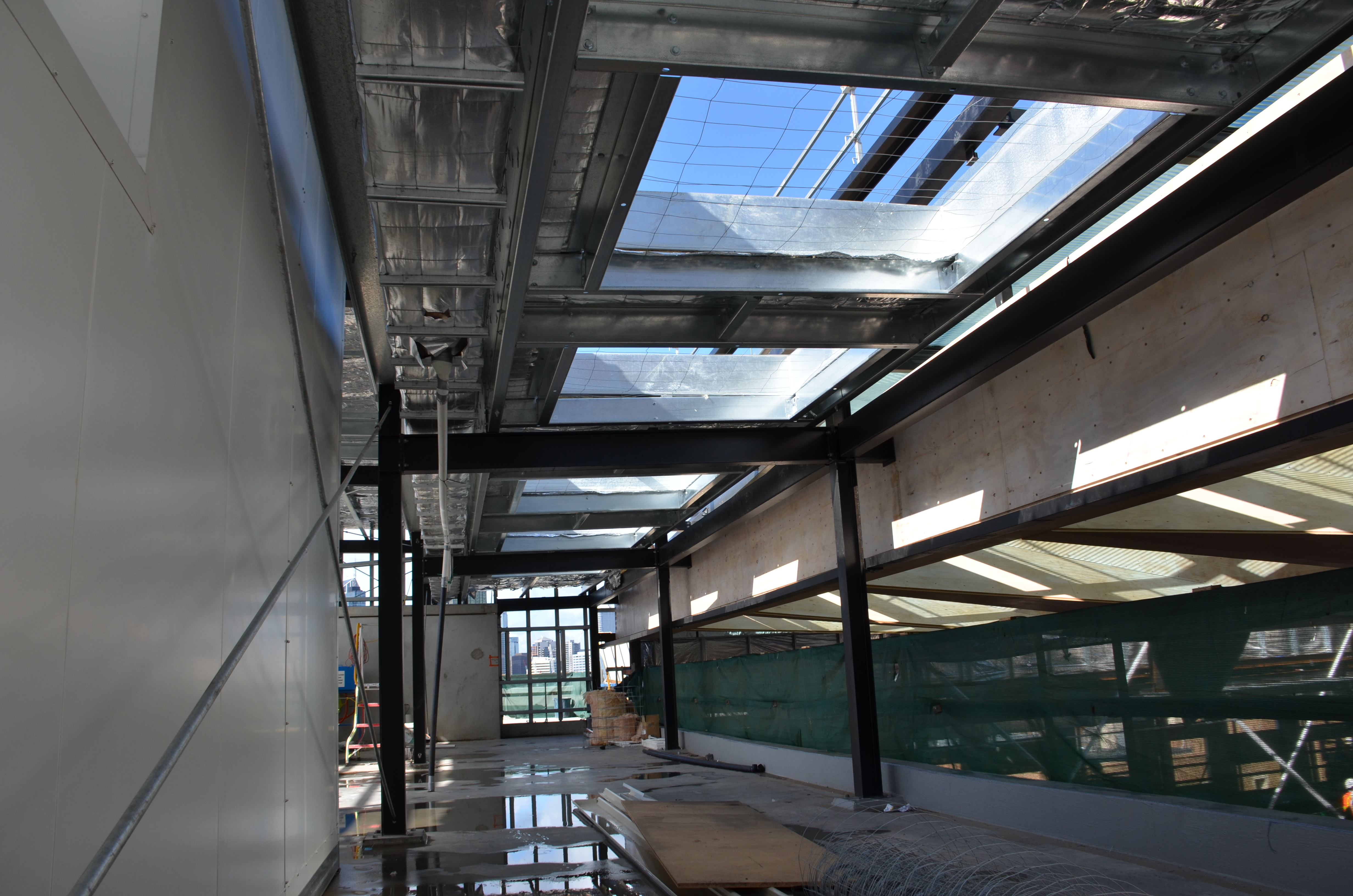 https://archive.abp.unimelb.edu.au/objects/images/Construction/Images/Services/Mechanical/Roof level plant/DSC_5426.JPG