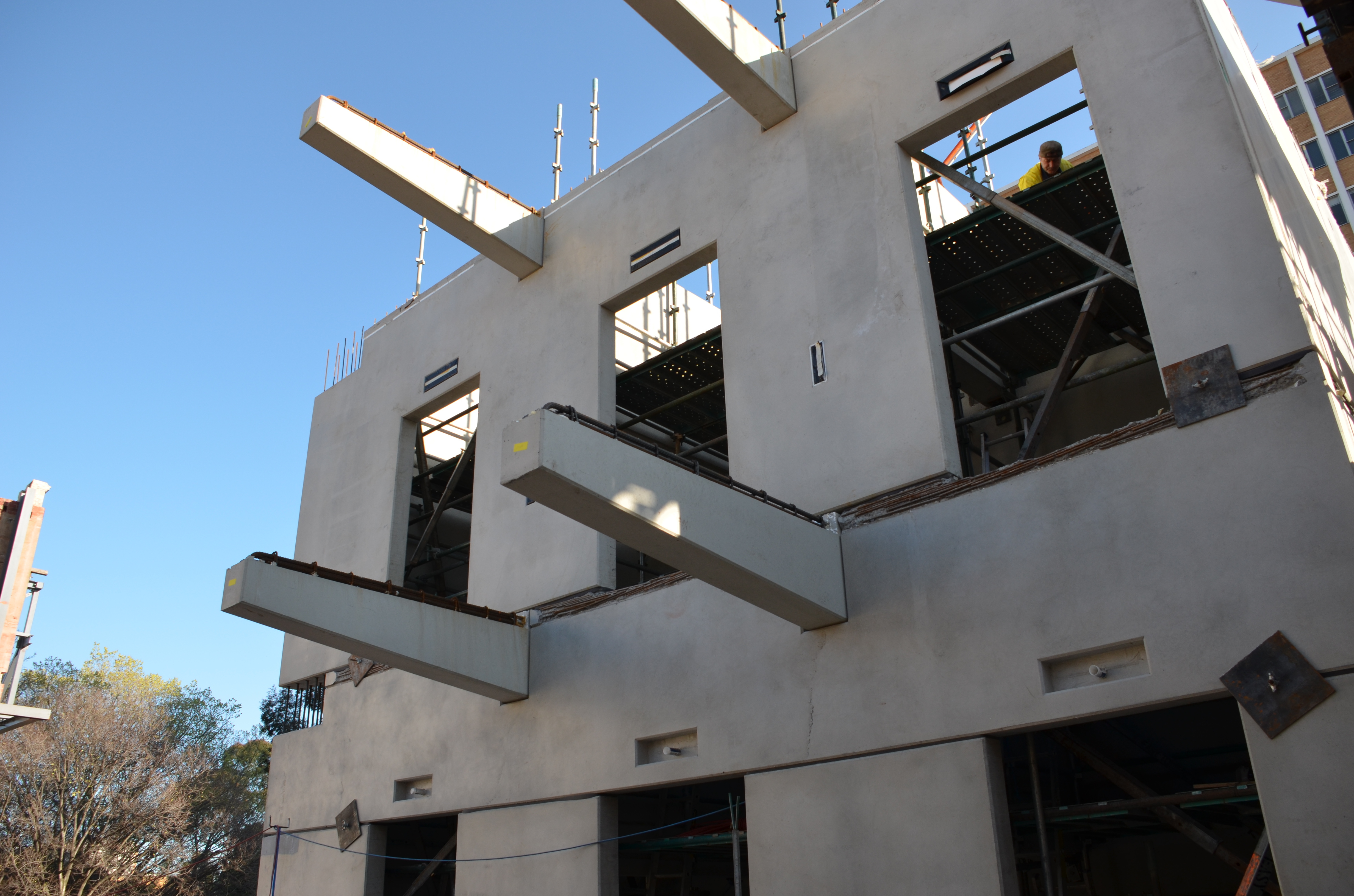 https://archive.abp.unimelb.edu.au/objects/images/Construction/Images/Precast structural concrete walls and columns/Levesl 2-5/DSC_2299.JPG https://archive.abp.unimelb.edu.au/objects/images/Construction/Images/Precast structural concrete walls and columns/Levesl 2-5/DSC_2299.JPG