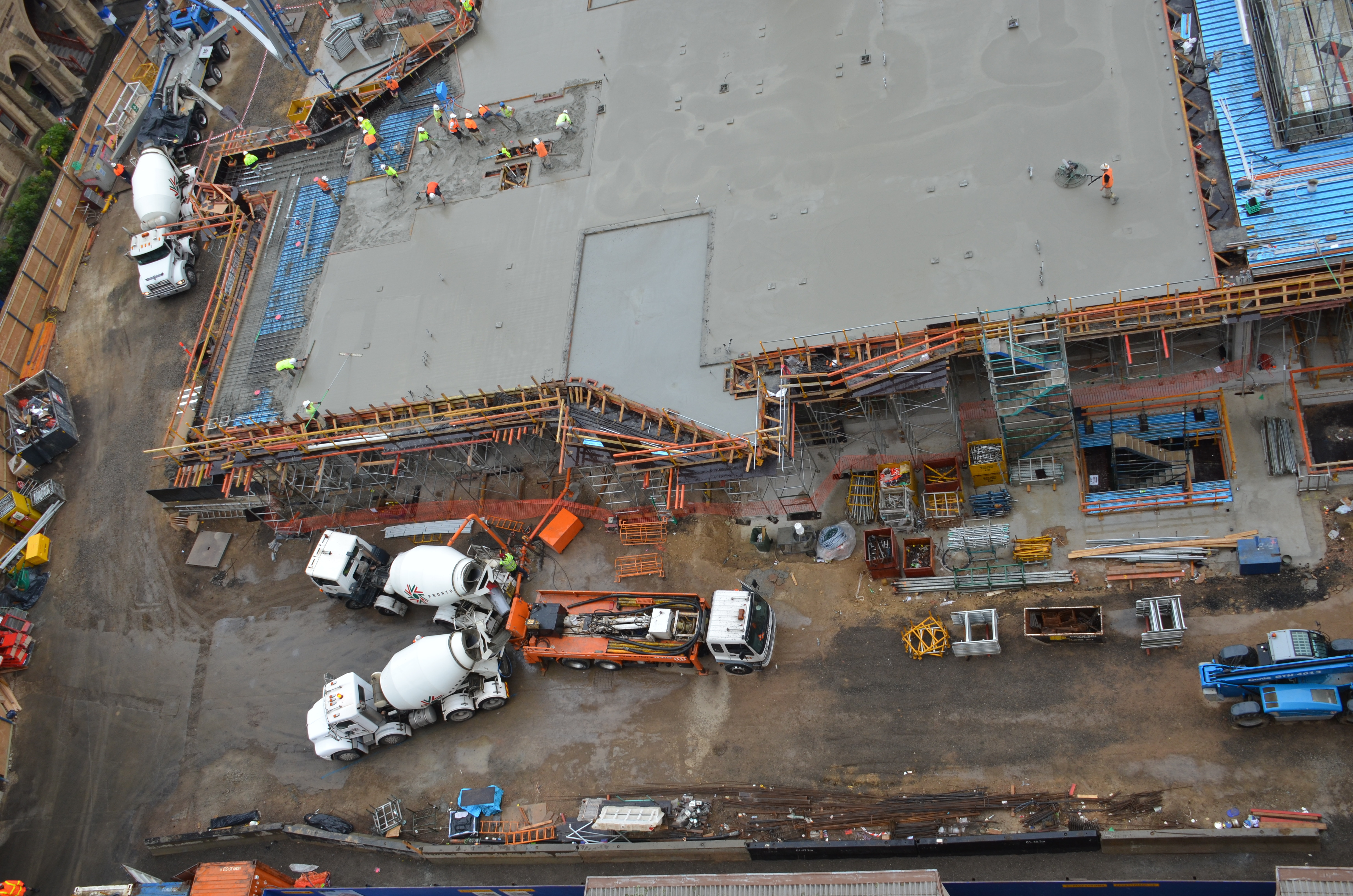 https://archive.abp.unimelb.edu.au/objects/images/Construction/Images/Plant and Equipment/Concrete placement boom/DSC_1805.JPG