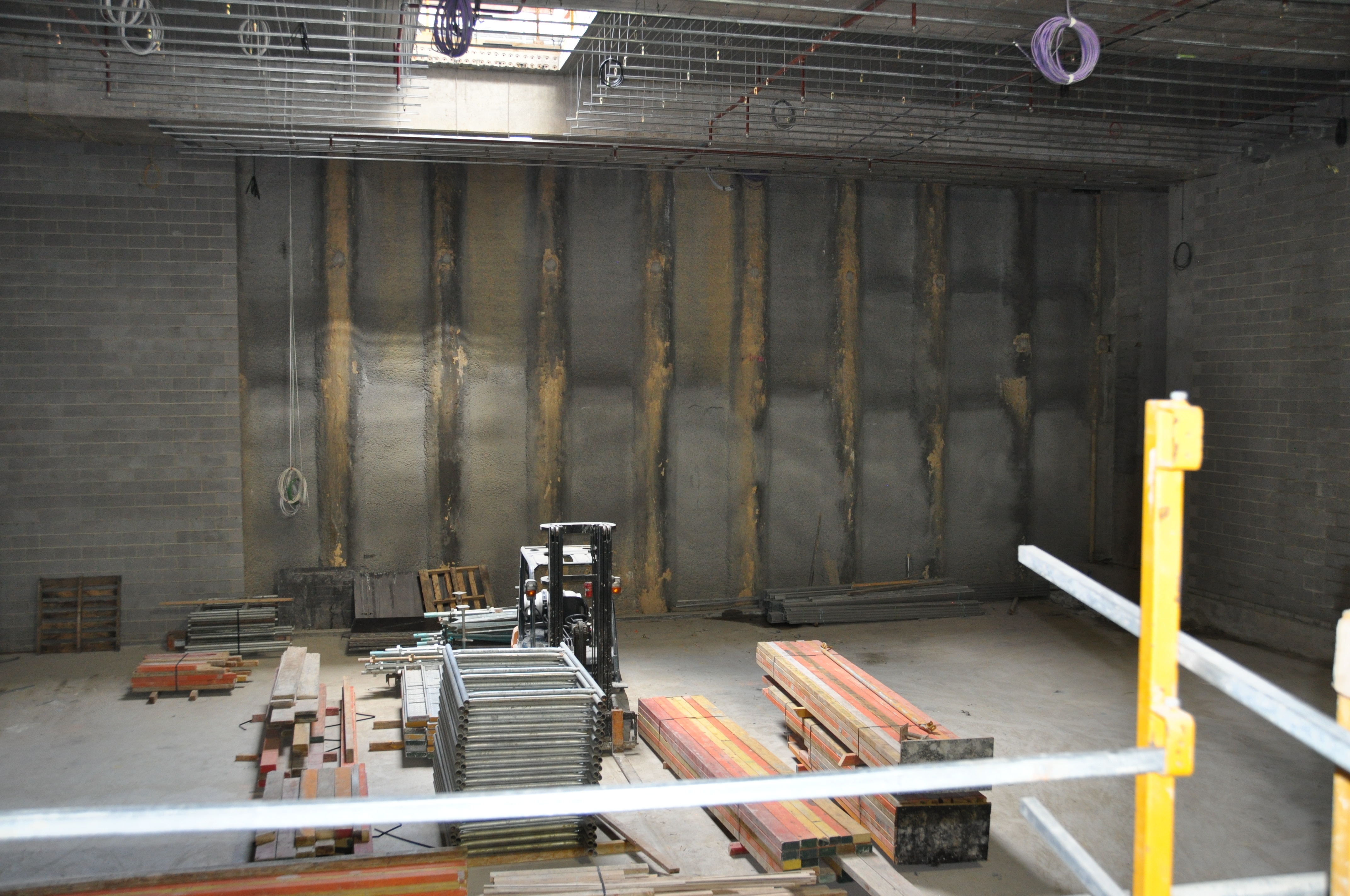 https://archive.abp.unimelb.edu.au/objects/images/Construction/Images/Ceilings/Suspended plasterboard/DSC_3937.JPG https://archive.abp.unimelb.edu.au/objects/images/Construction/Images/Ceilings/Suspended plasterboard/DSC_3937.JPG