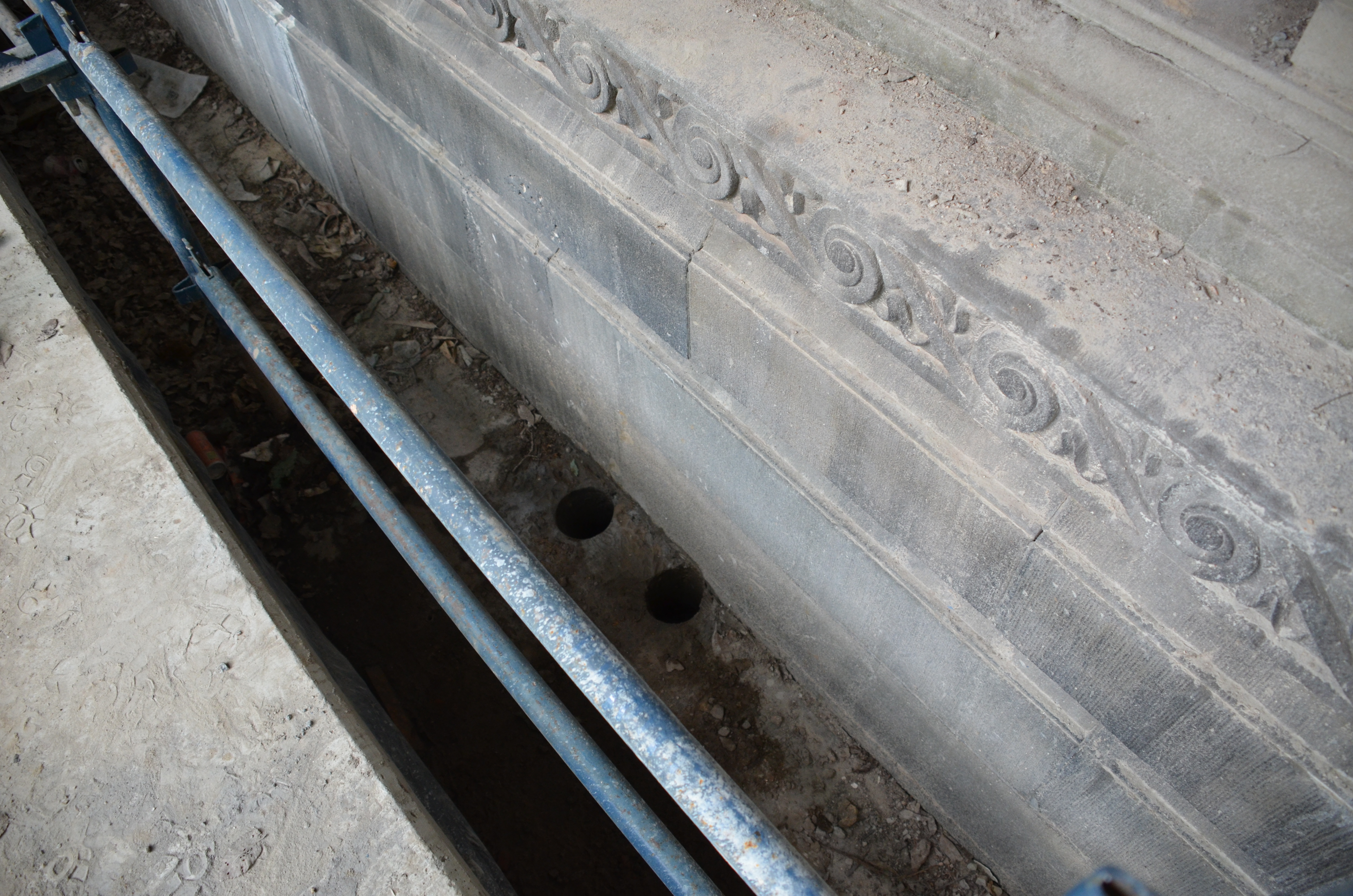 https://archive.abp.unimelb.edu.au/objects/images/Construction/Images/Facades/Joseph Reed/Restoration during BM construction/DSC_7178.JPG
