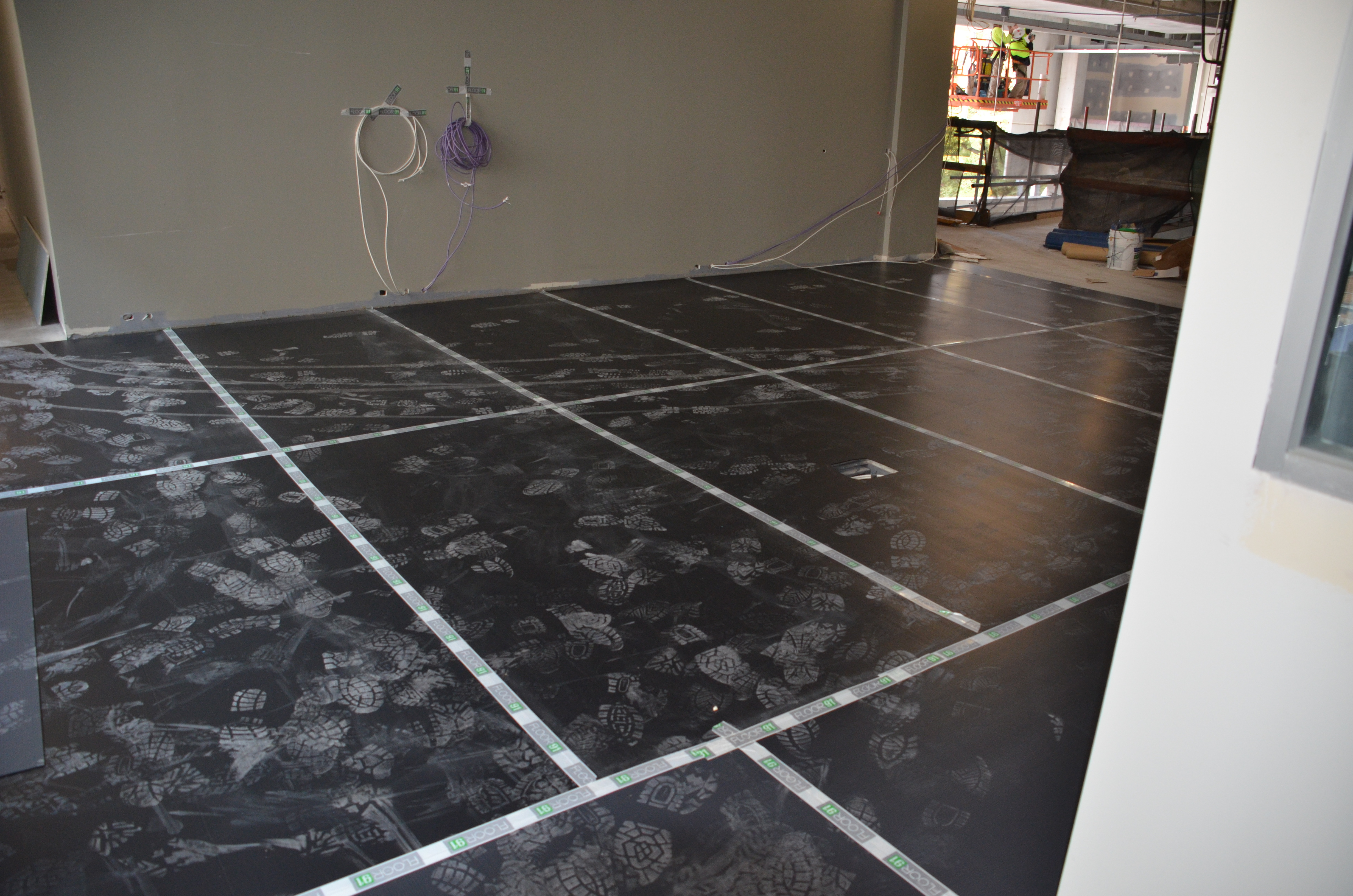 https://archive.abp.unimelb.edu.au/objects/images/Construction/Images/Floors and finishes/Vinyl sheet/DSC_7463.JPG